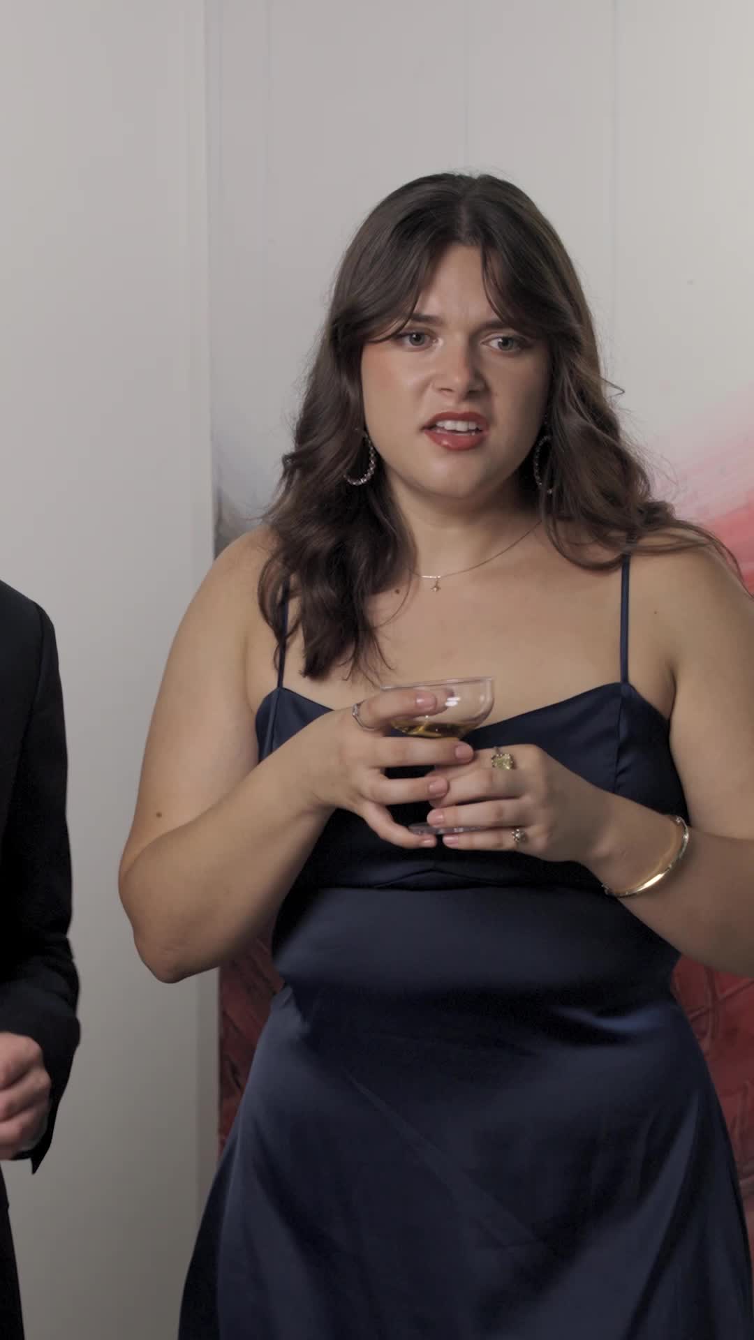 Episódio 16 de A Esposa do CEO é Poderosa