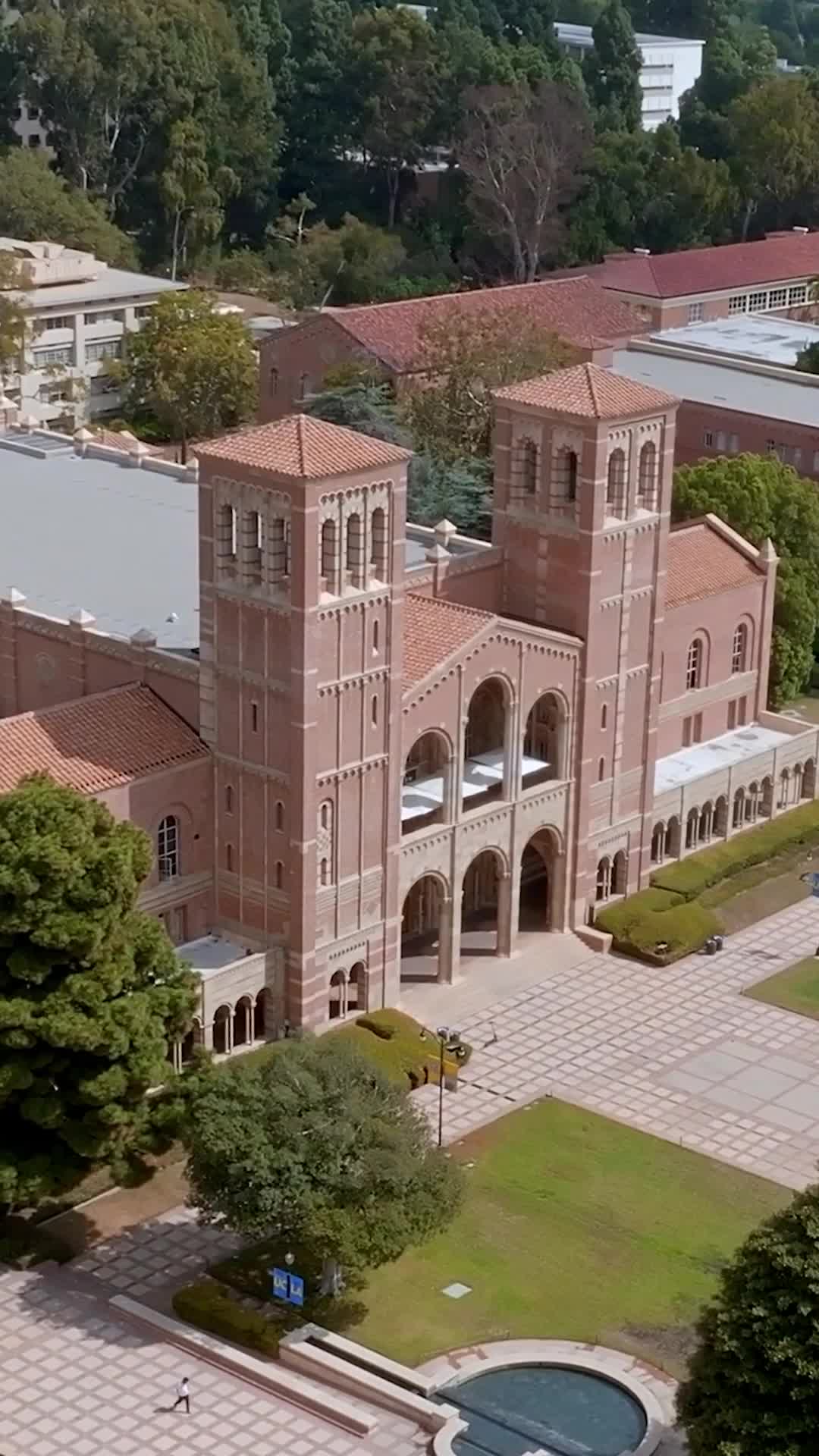 Episódio 15 de A herdeira e seu guarda-costas possessivo