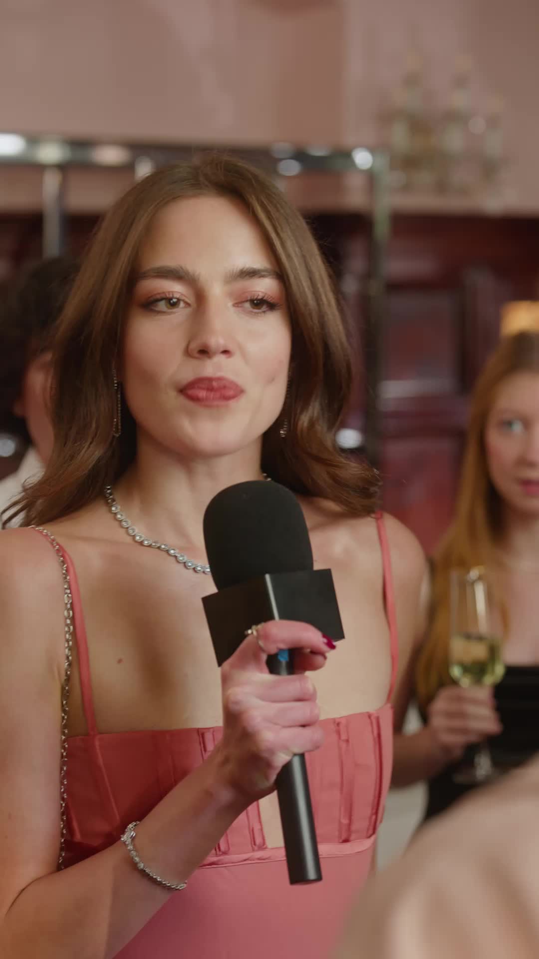 Episódio 70 de A Stripper Virgem e o Astro do Hóquei