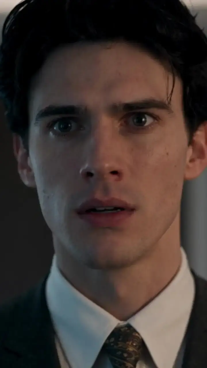 Episode 10 of After My Fake Death, He Went Mad with Regret