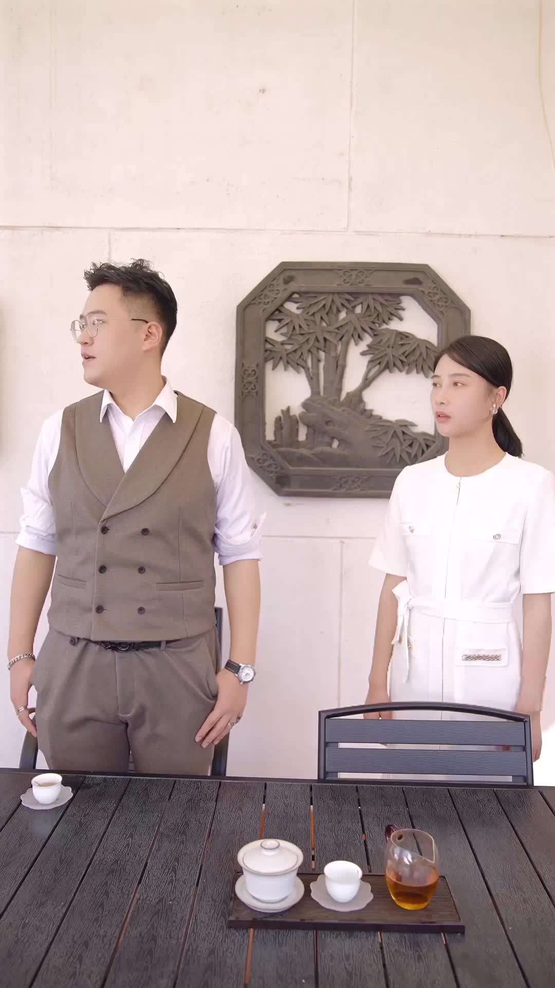 Episode 57 of After the Divorce, the Hawthorne Heir Desperately Chases His Wife