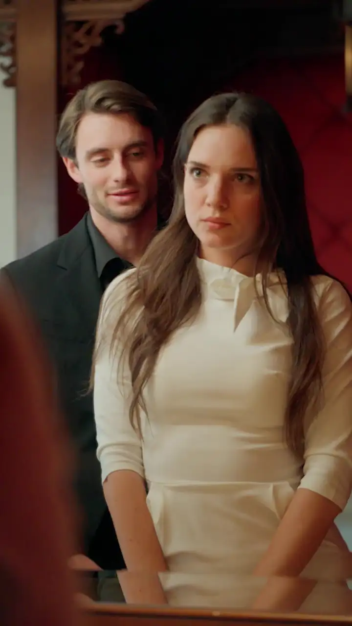 Episodio 26 de Amor bajo contrato