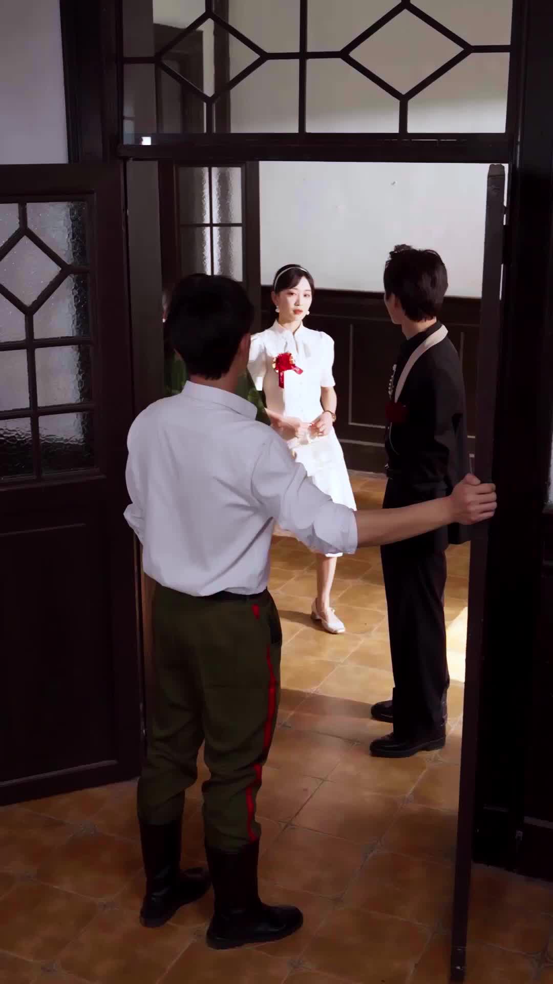 Episodio 3 de Amor del Jefe Militar
