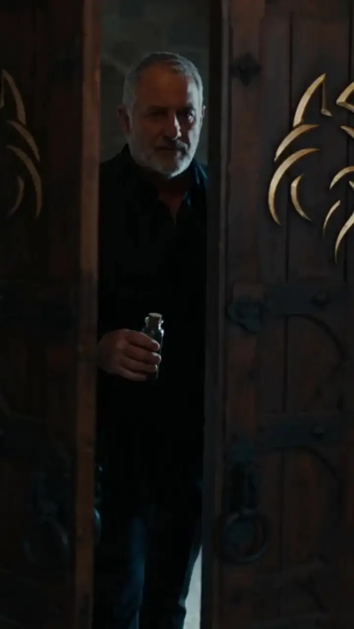 Episodio 42 de ¡Atrapada! La Luna fugitiva del Alfa despiadado