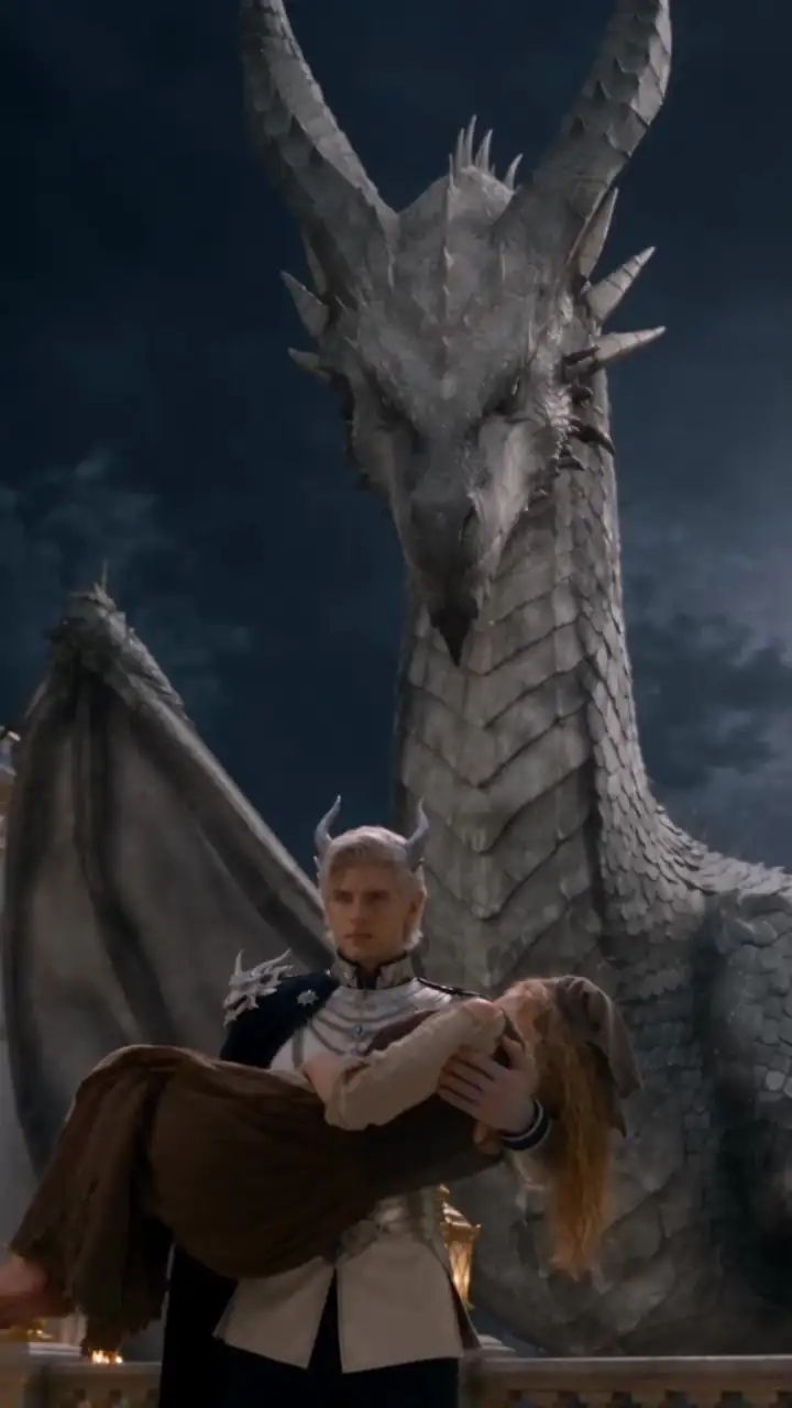 Episode 8 of Becoming the Heirless Dragon King's Fated Mate