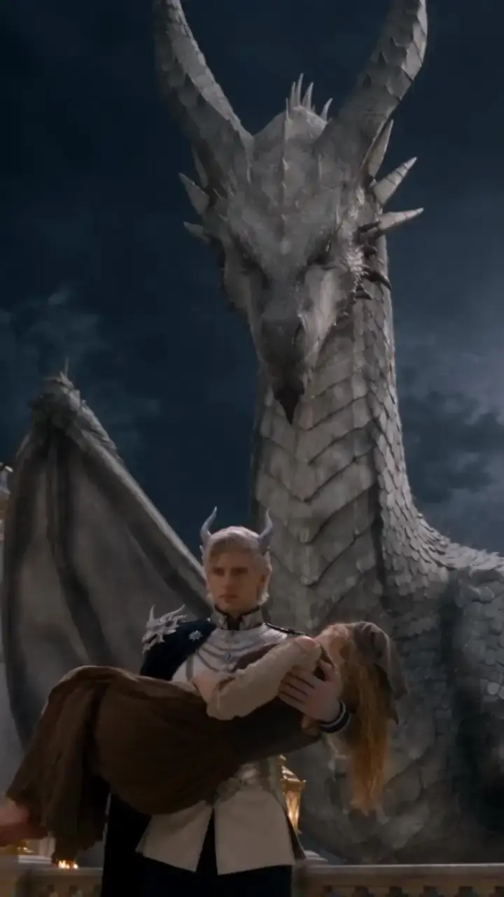 Episode 8 of Becoming the Heirless Dragon King's Fated Mate