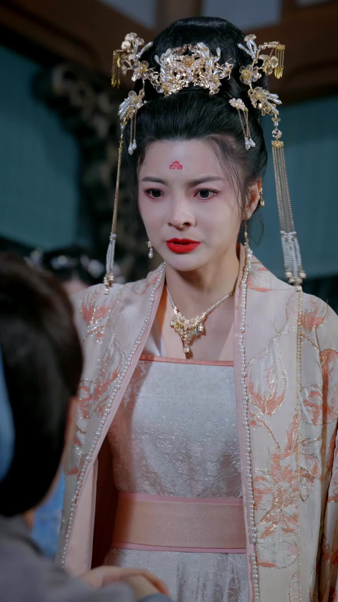 Episode 54 of Blood and the Veil: The Maid Returns