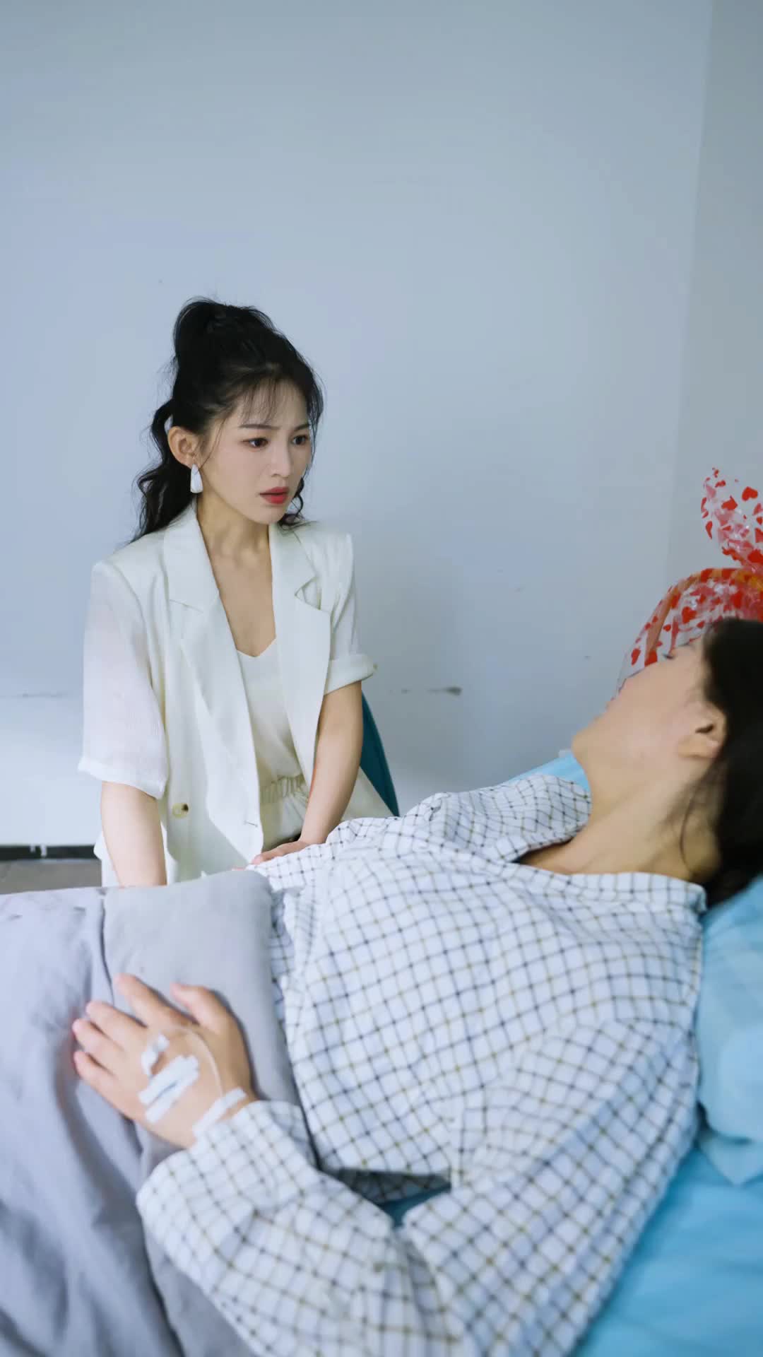 Episode 21 of Blooming in the Cold