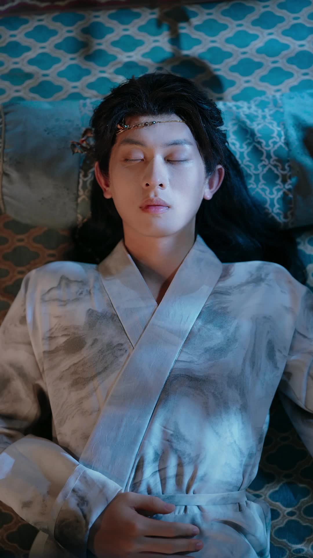 Episode 3 of Borrowed Heart, Stolen Love