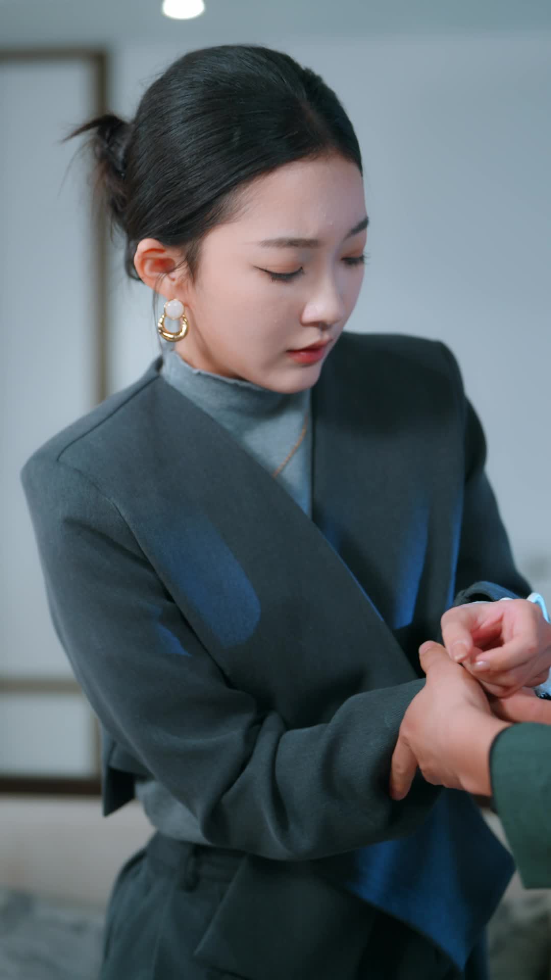 Episode 52 of Burn at Her Wedding