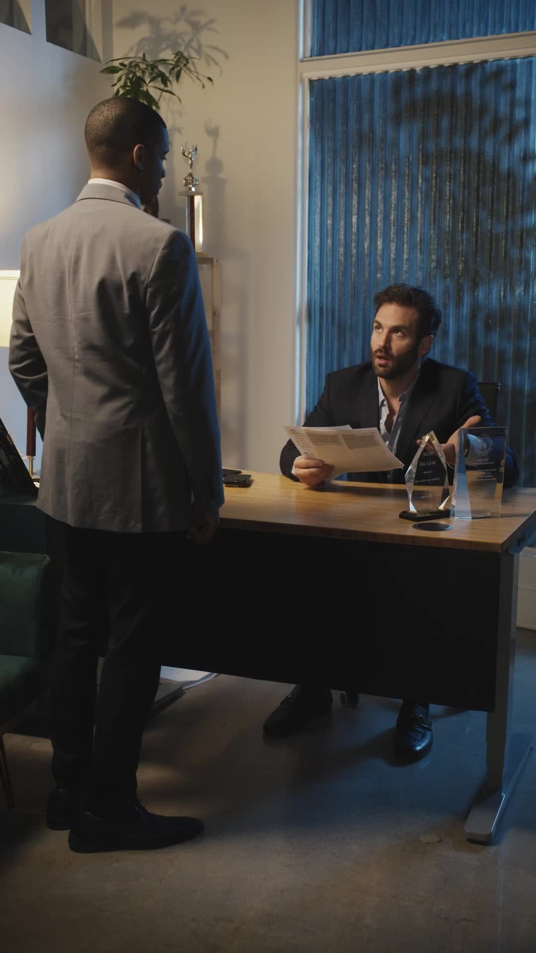 Episódio 38 de Casada por um cartão de residência, ficou por amor