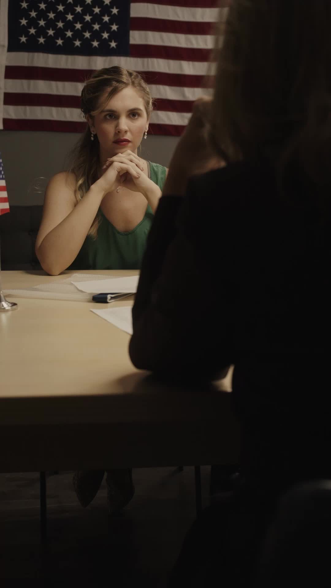 Episódio 58 de Casada por um cartão de residência, ficou por amor