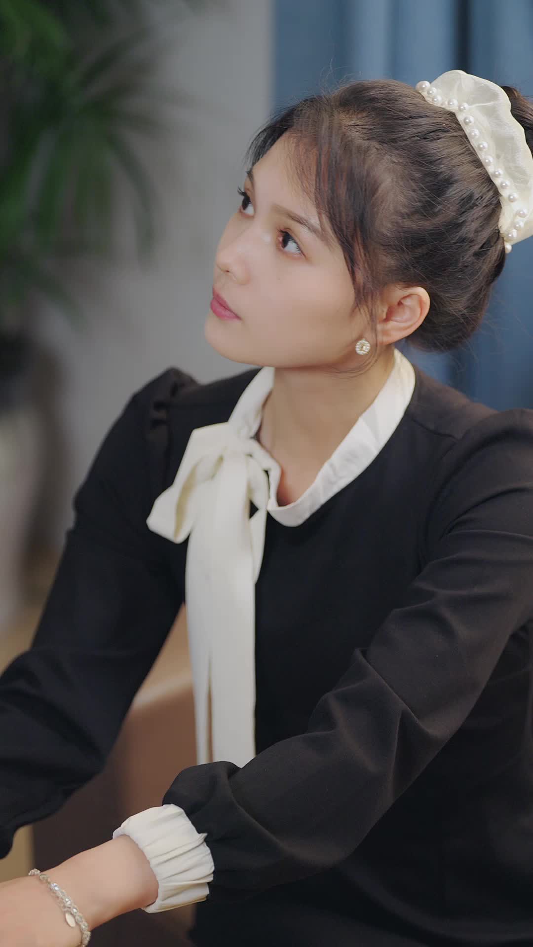 Episodio 44 de CEO,la practicante es su mujer
