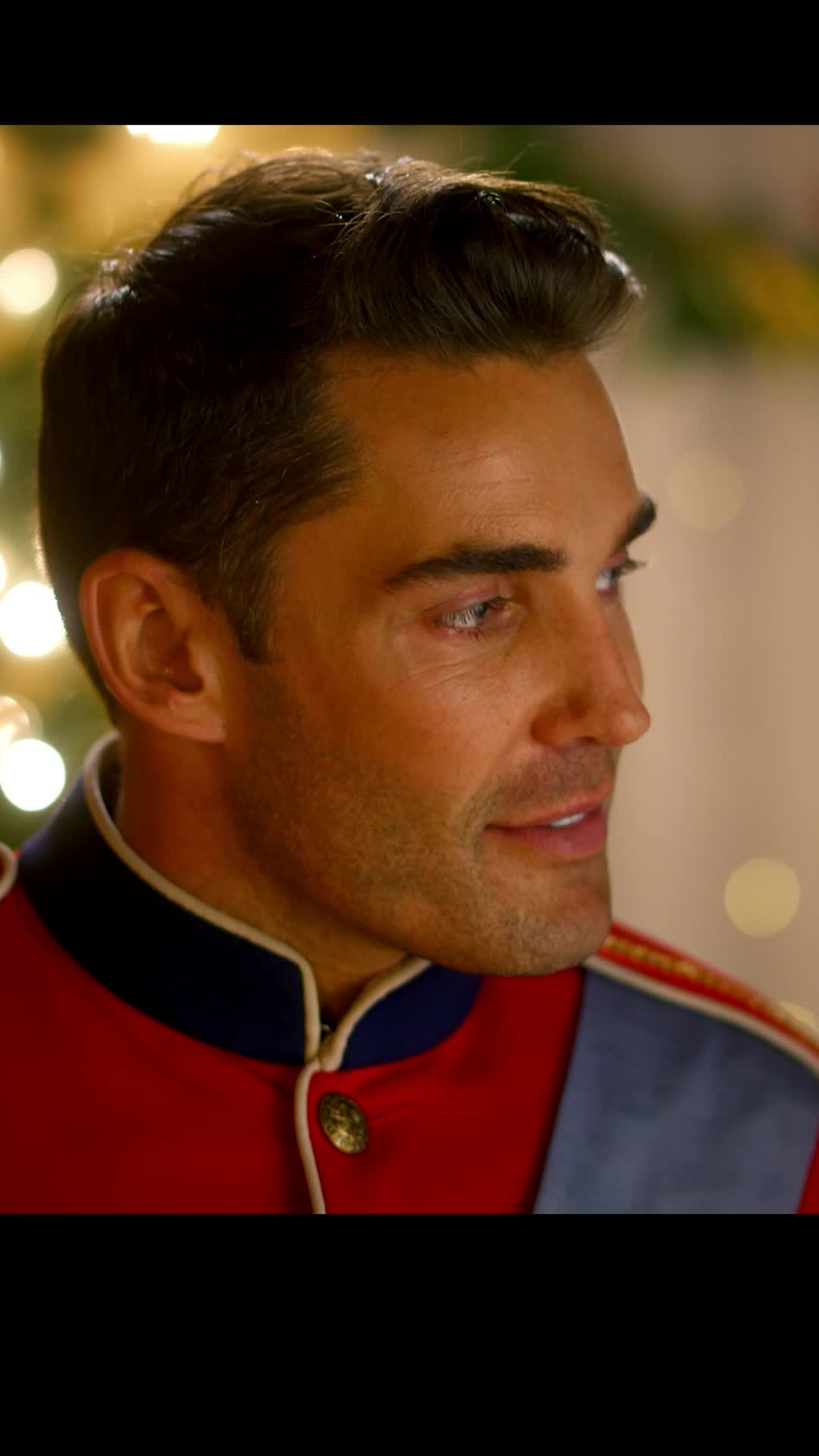 Episode 33 of Christmas with a Prince