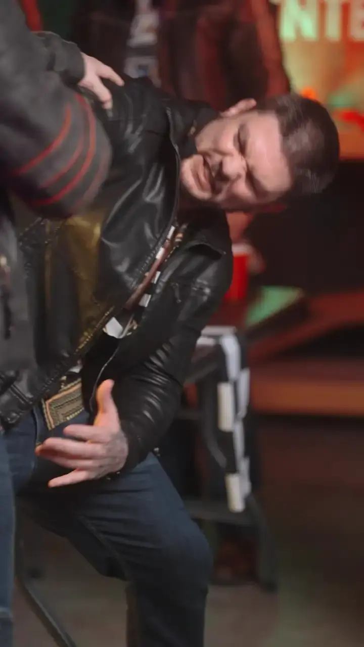 Episodio 17 de Combustible para Nuestro Fuego: Mi Hermanastro Corredor