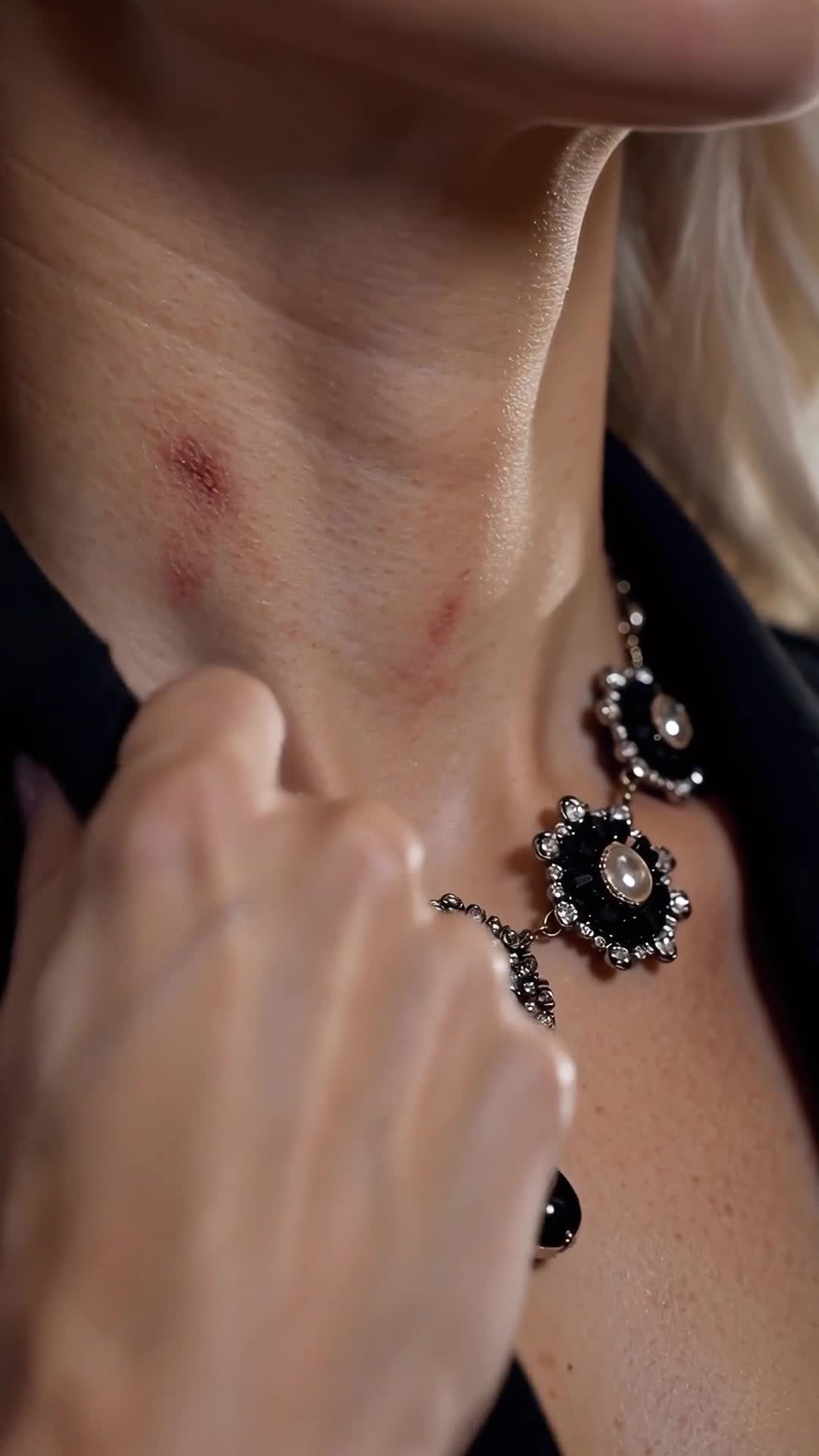 Episodio 18 de Coronada de sangre de plata