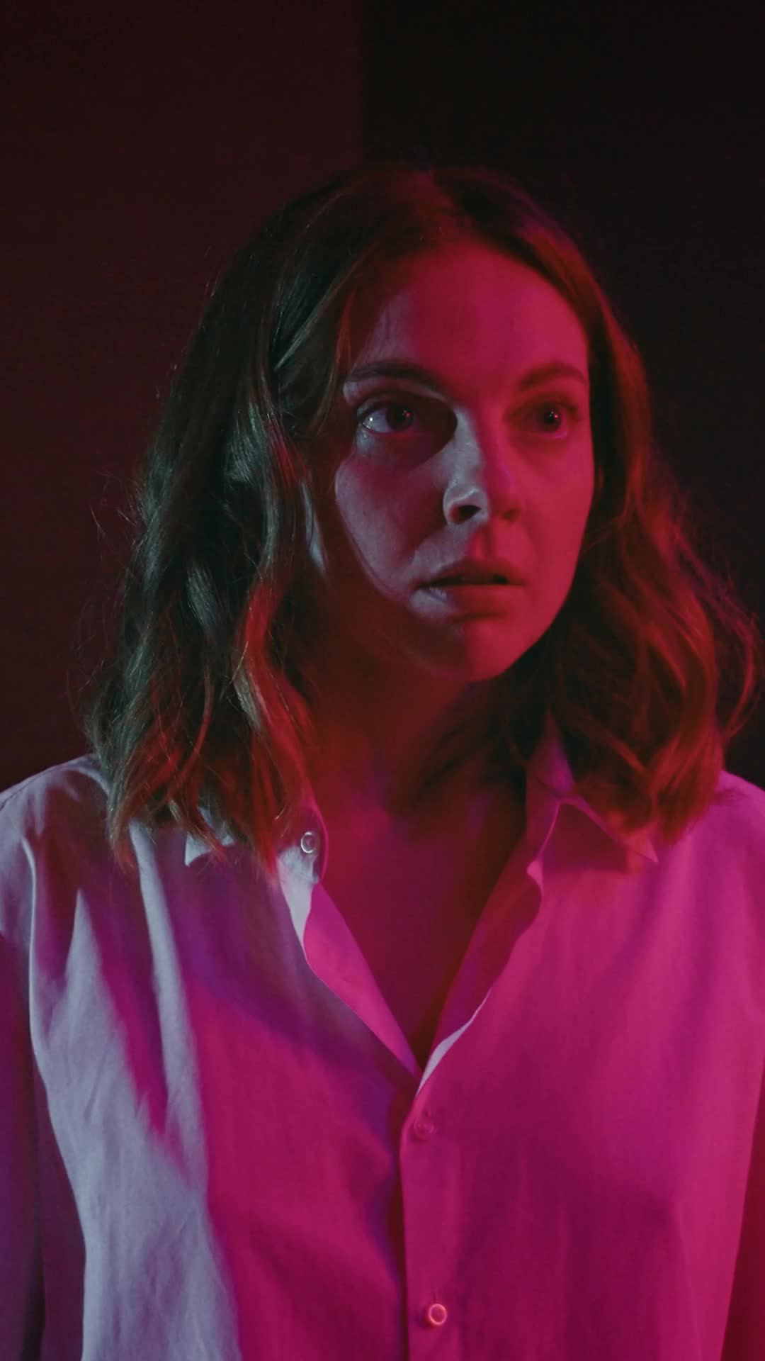Episodio 54 de Deseada por dos: el vampiro y el cazador