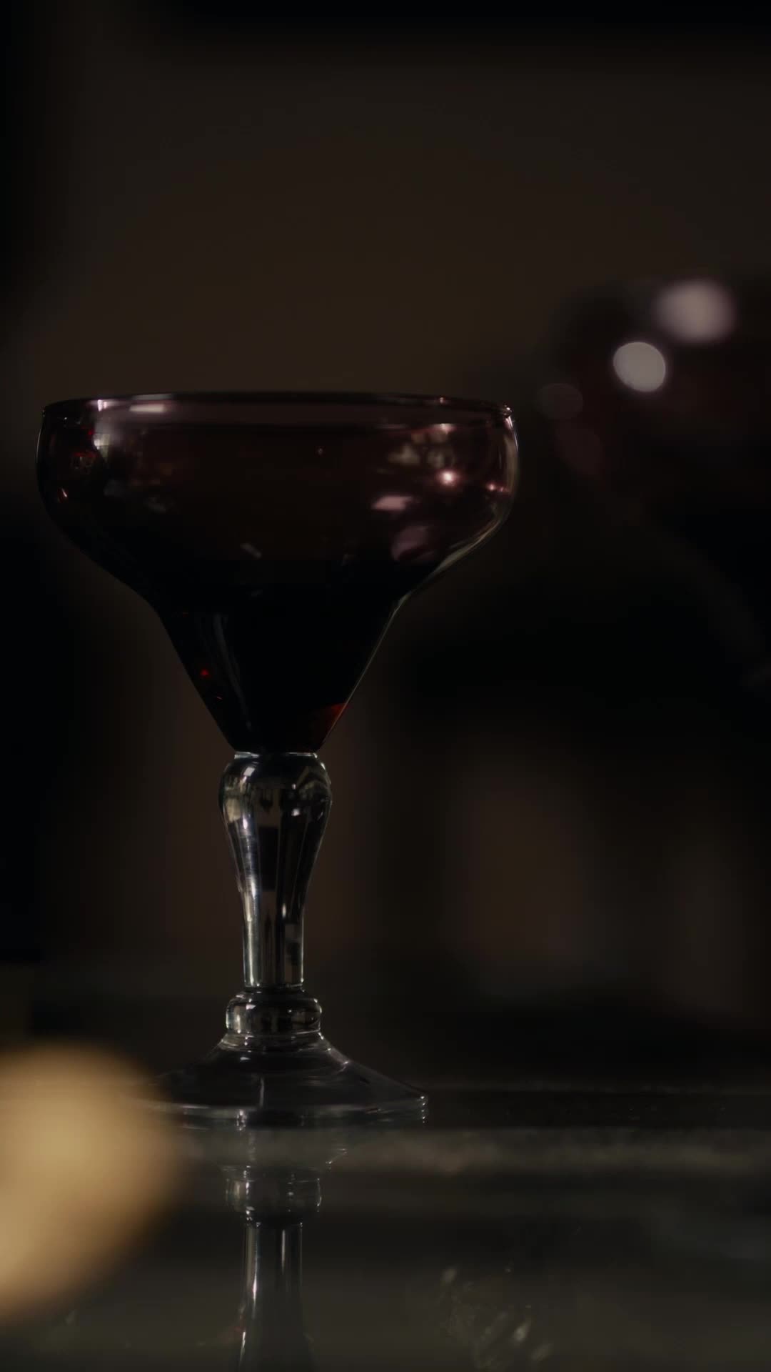 Episódio 43 de Destinada ao Alfa Proibido