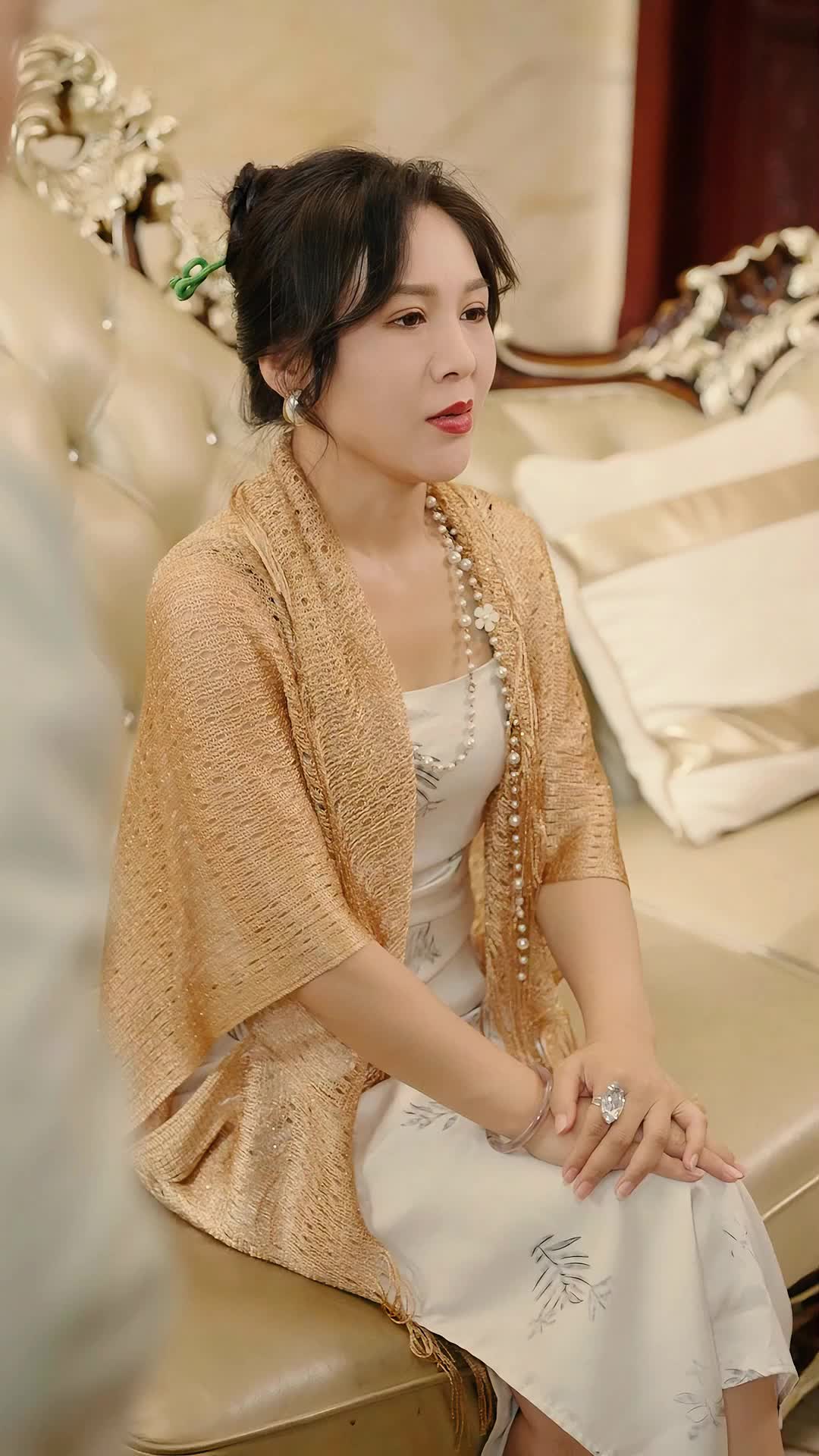 Episode 17 of Destined Twins