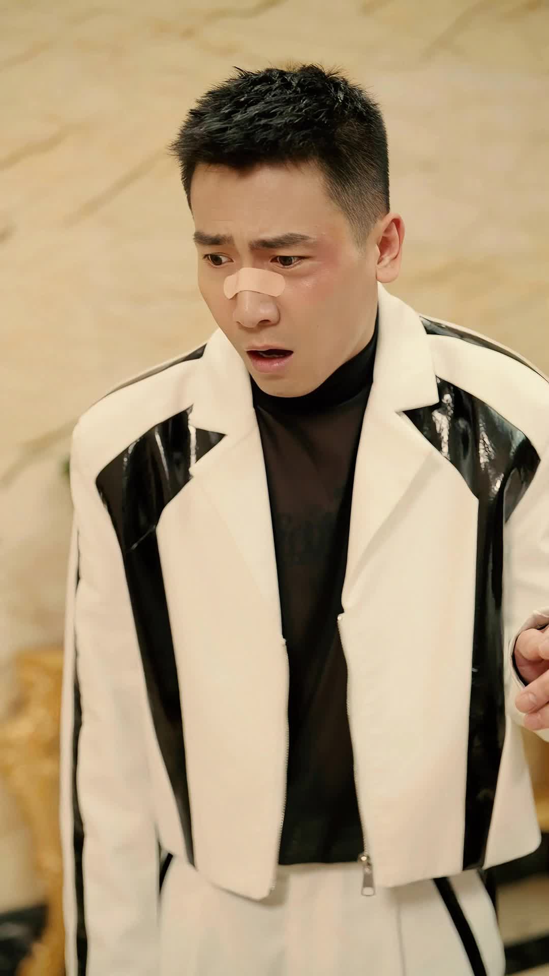 Episode 21 of Destined Twins