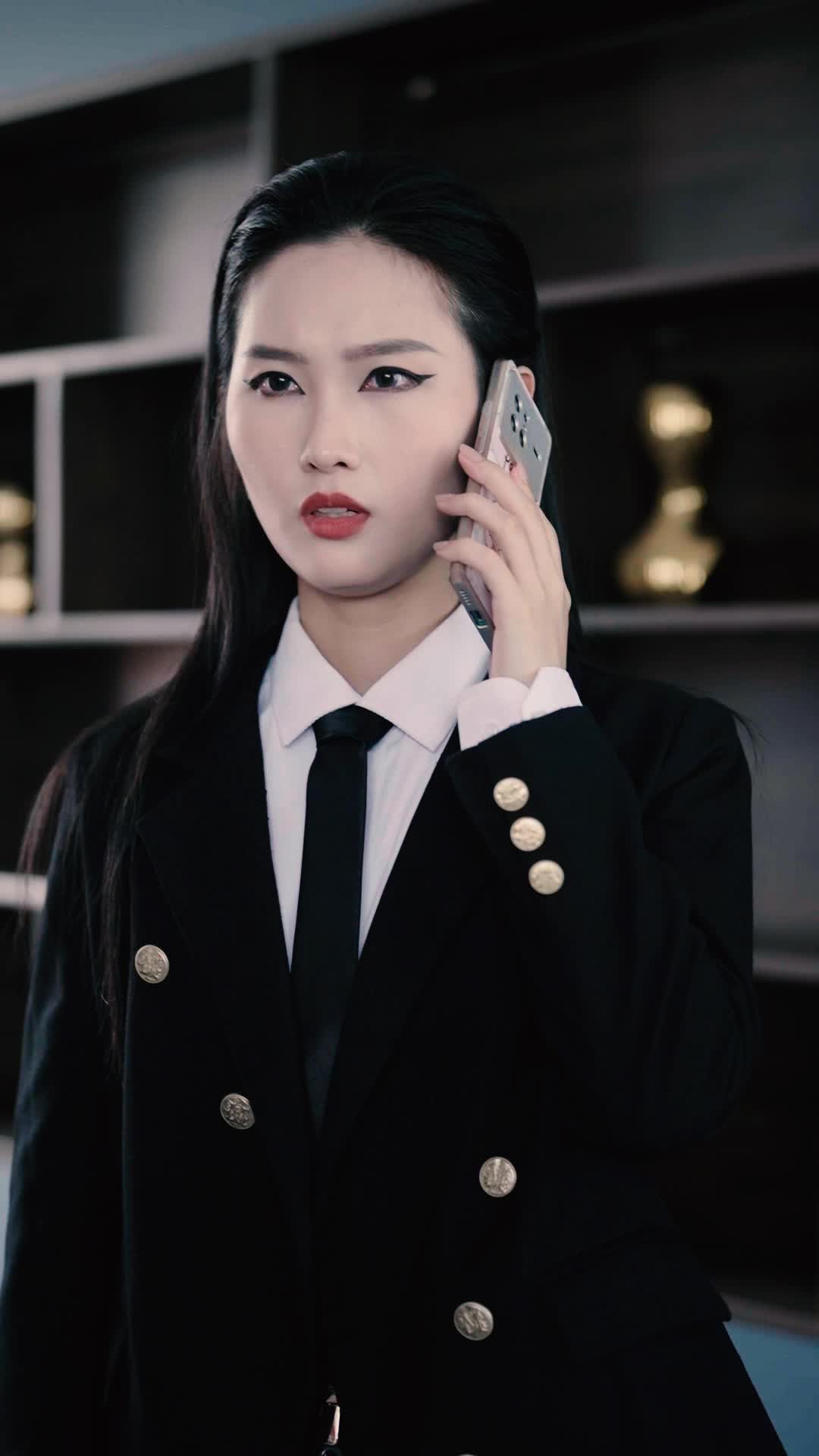 Episode 53 of Destined Twins