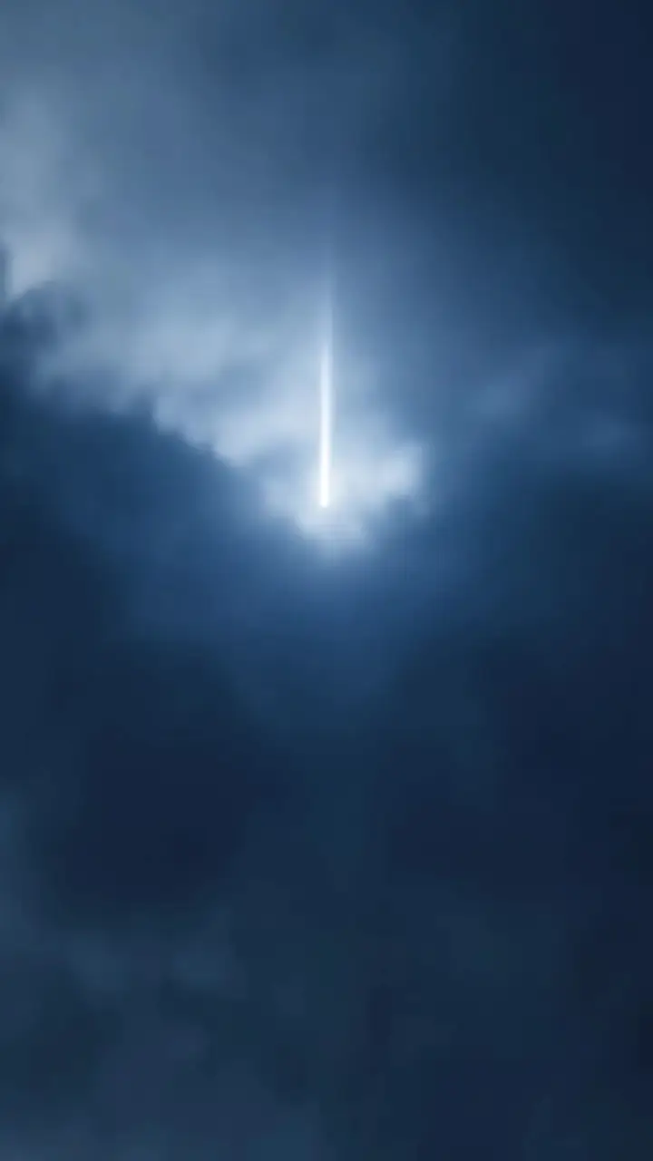 Episódio 1 de Deus do Julgamento: Seduzindo o Coroa Gostoso