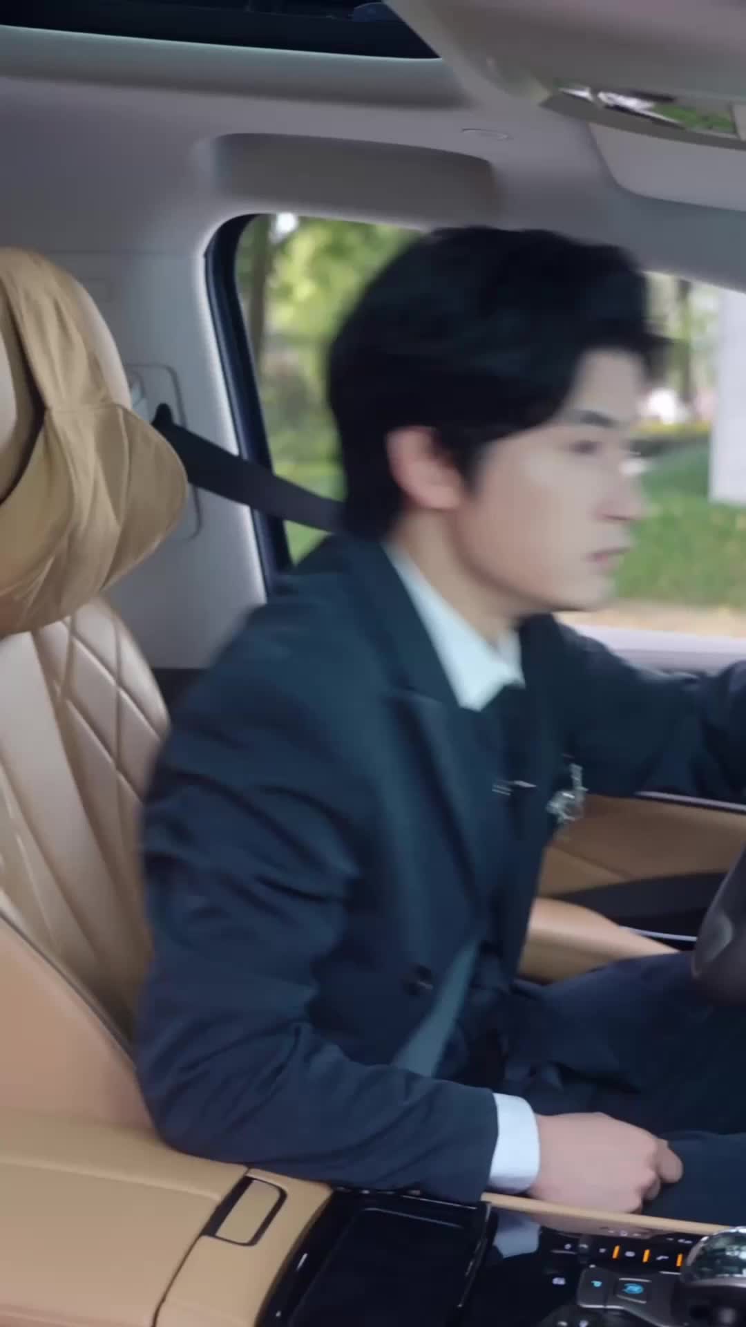 Episode 11 of Ding! CEO Hubby Online