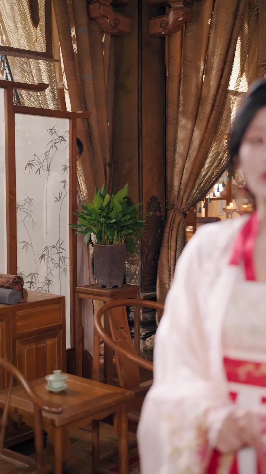 Episodio 17 de Divorcio del impostor, matrimonio con el trono