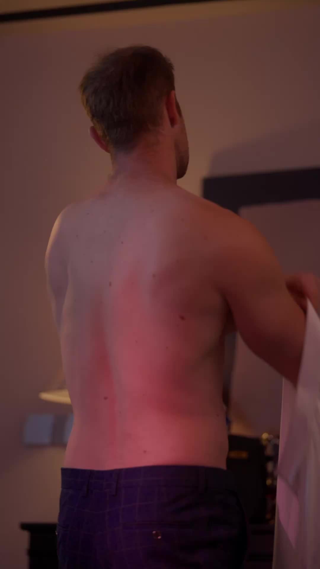 Episode 5 of Don't Let Your Son Fall, Hon