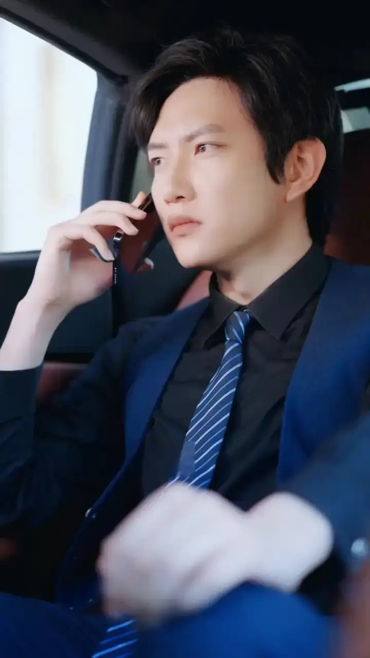 Episodio 4 de Dormir con un CEO después de la Traición de mi Prometido