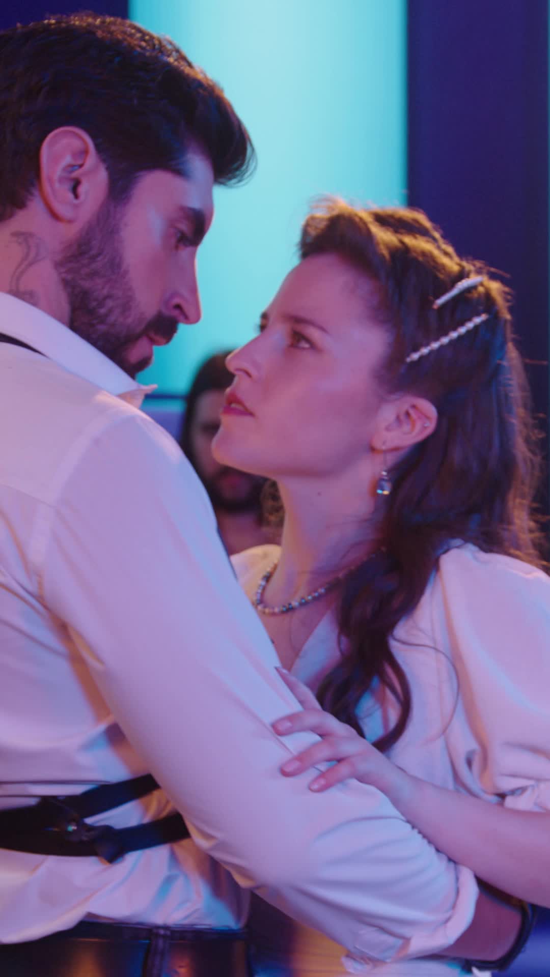 Episodio 17 de El amor es un baile peligroso