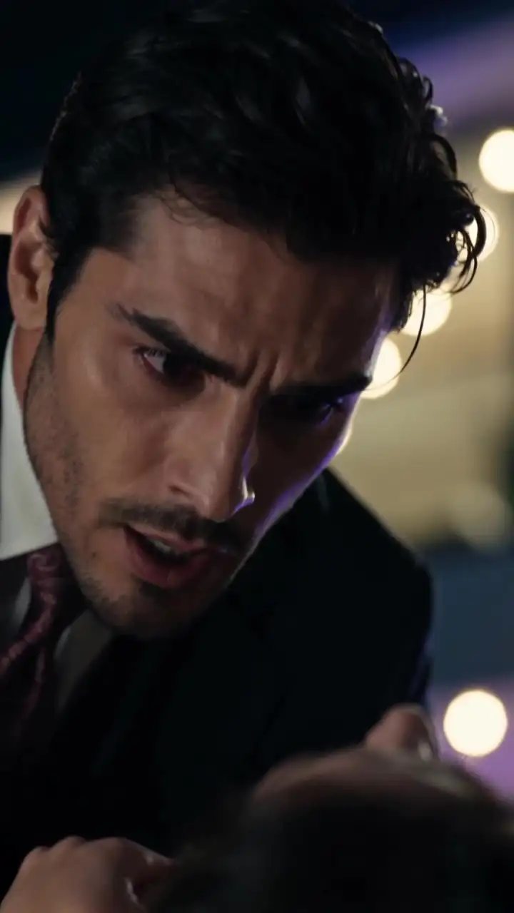Episodio 41 de El jefe de la mafia consiente a su esposa embarazada