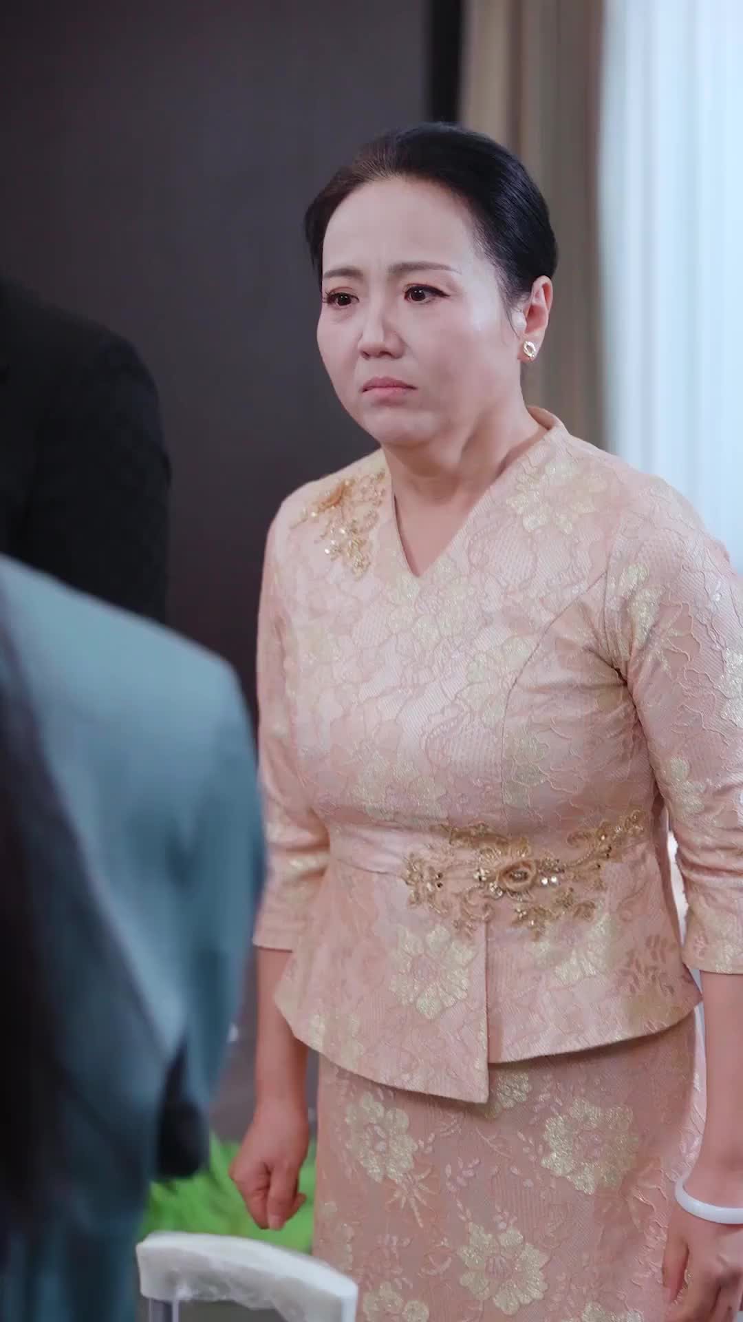 Episodio 77 de Él suplicó, ella se fue