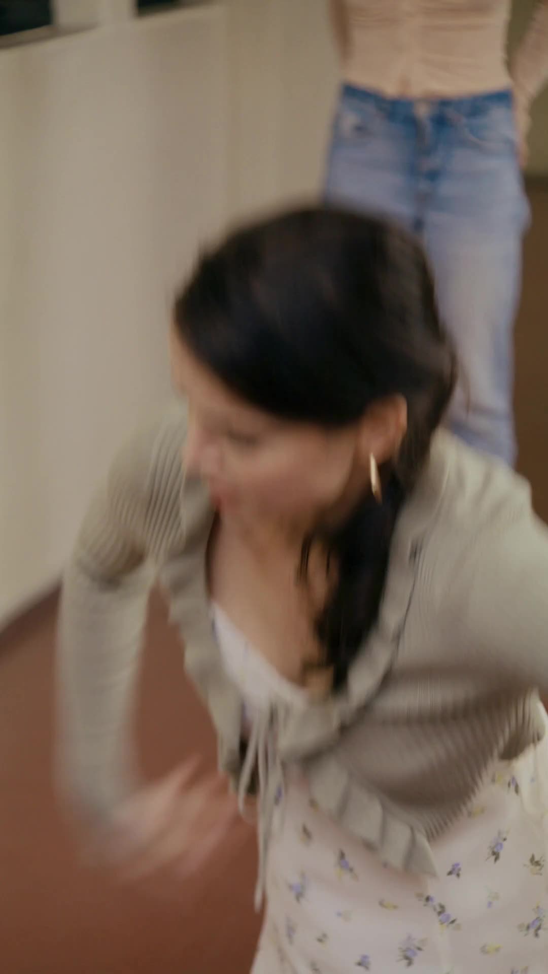 Episodio 4 de Embarazada Por Un CEO Posesivo
