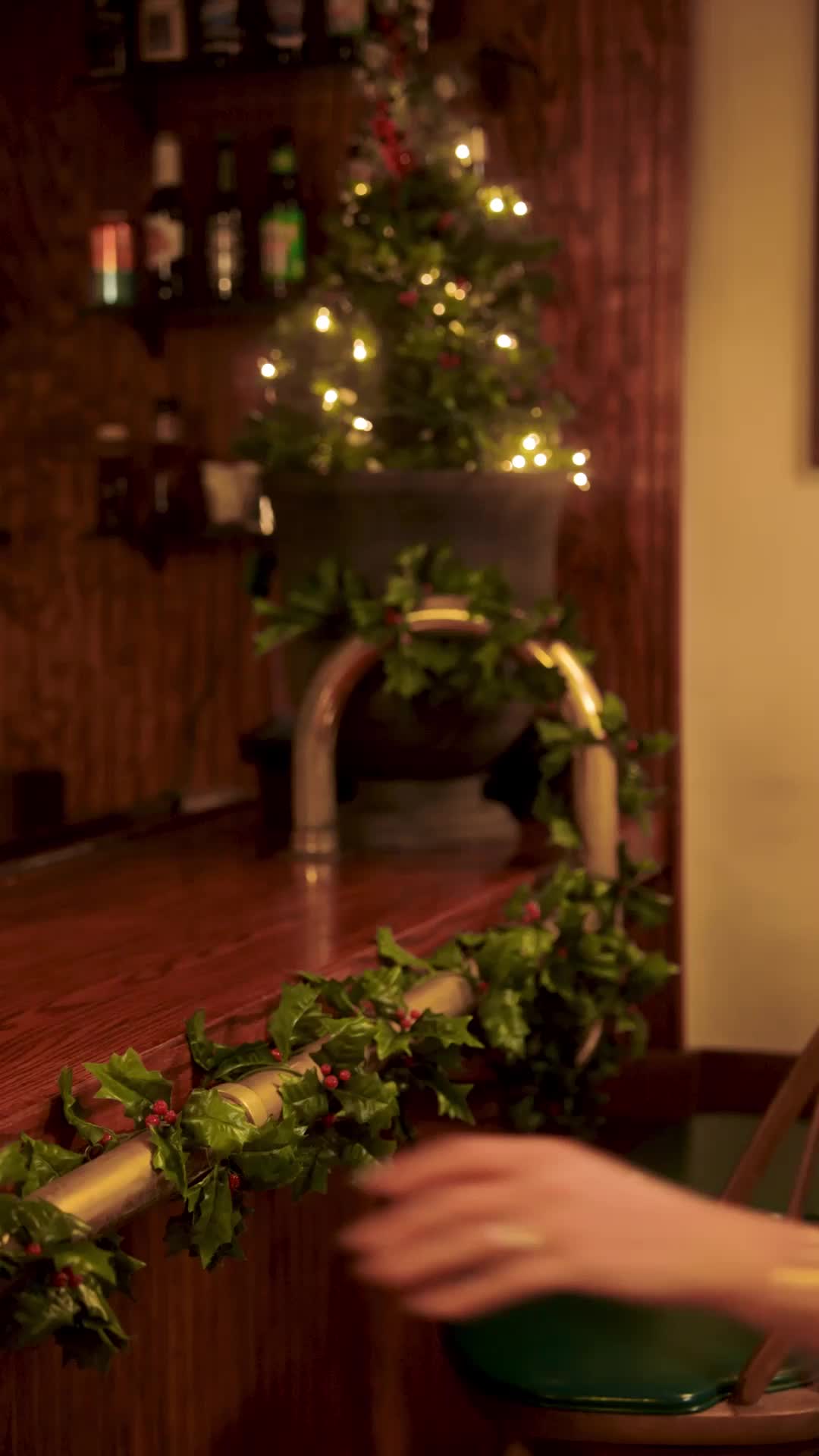 Episodio 42 de Encontré un Marido Multimillonario Sin Hogar para Navidad