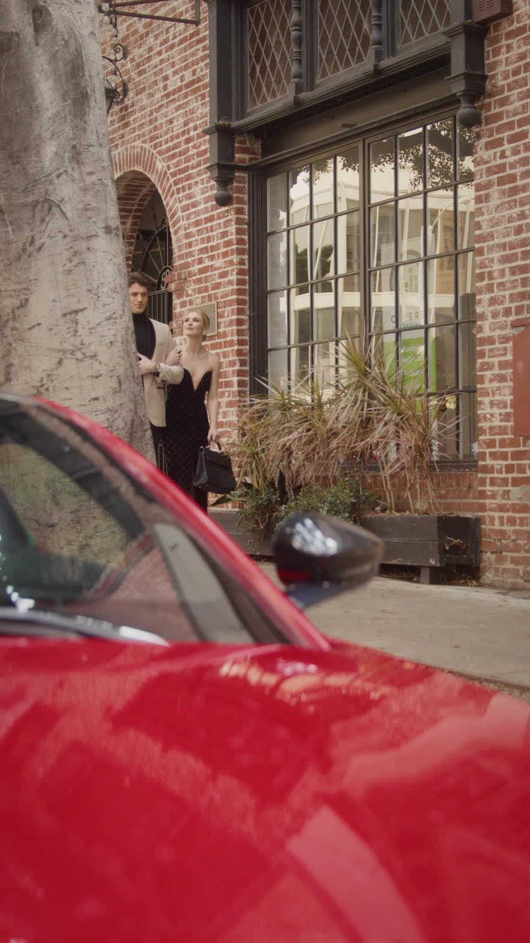 Episode 26 of Escorting the Heiress