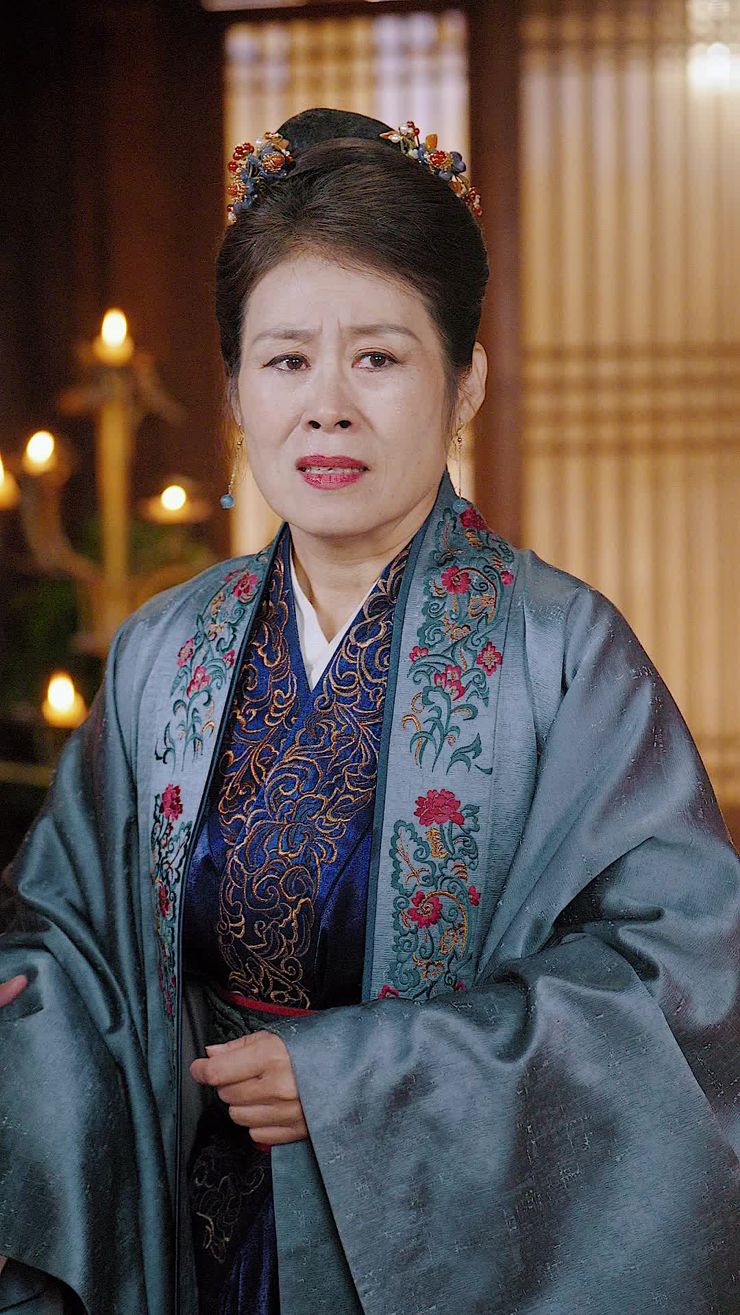 Episode 6 of Ex Left for Gold, She Married the Throne