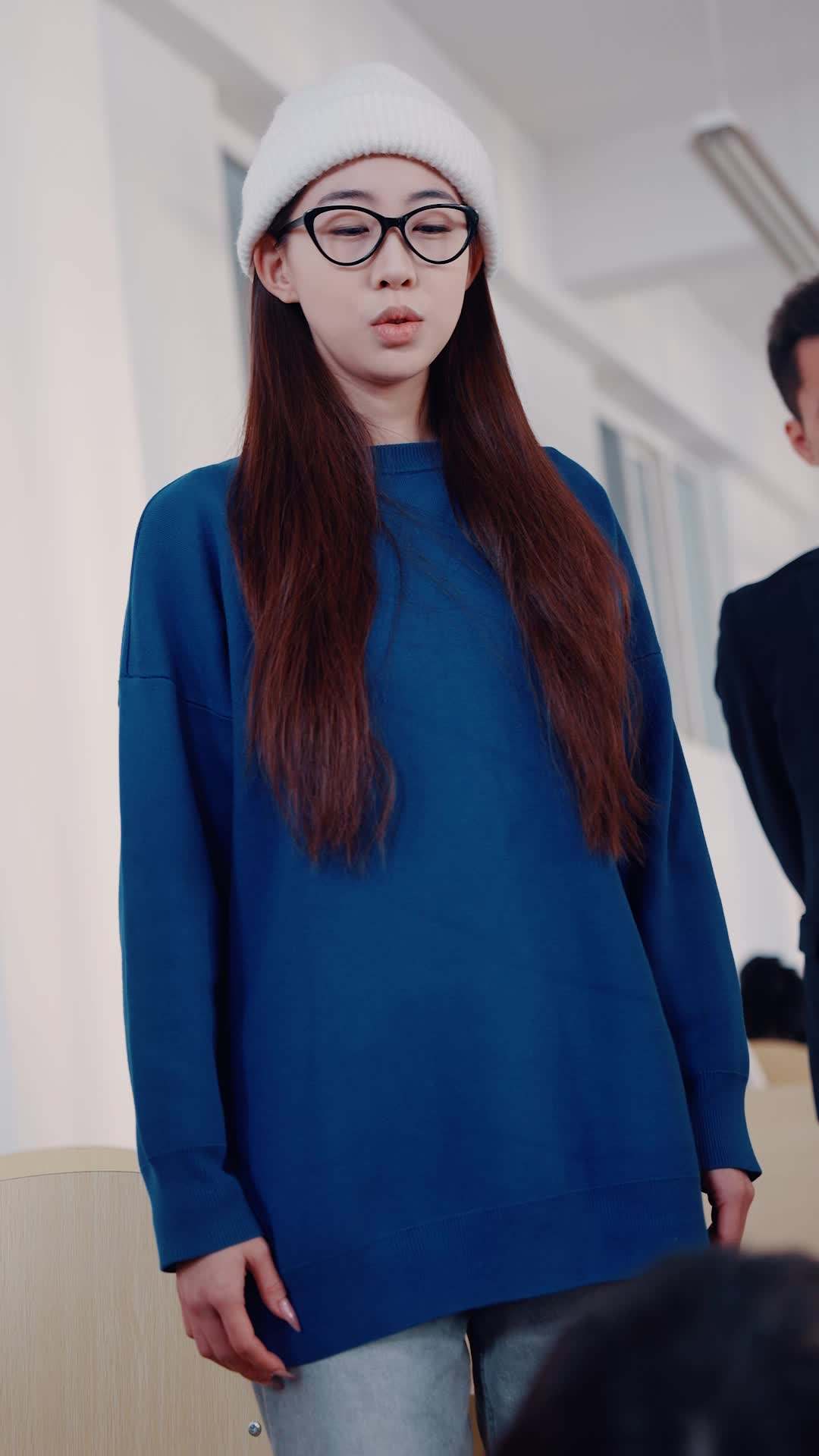 Episode 20 of Fake Heiress Stole My Family? I have Mr. CEO!