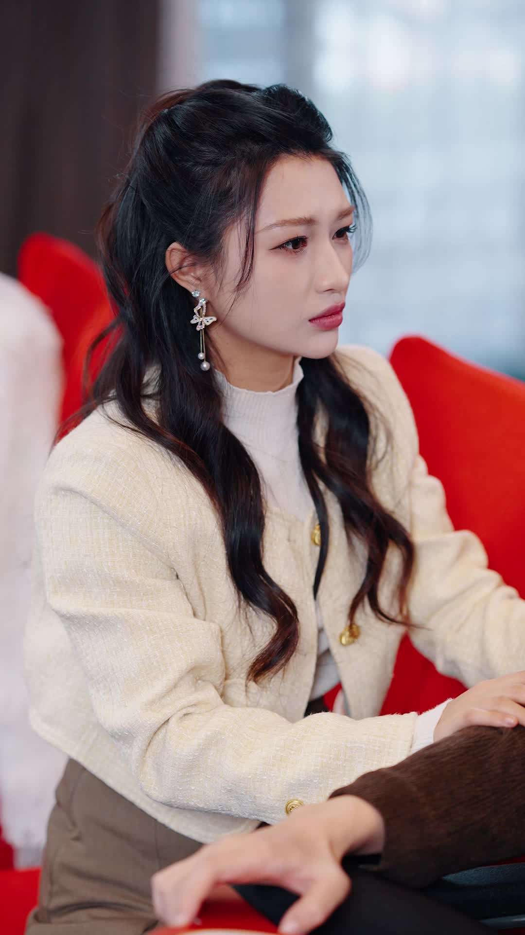 Episode 31 of Fake Heiress Stole My Family? I have Mr. CEO!
