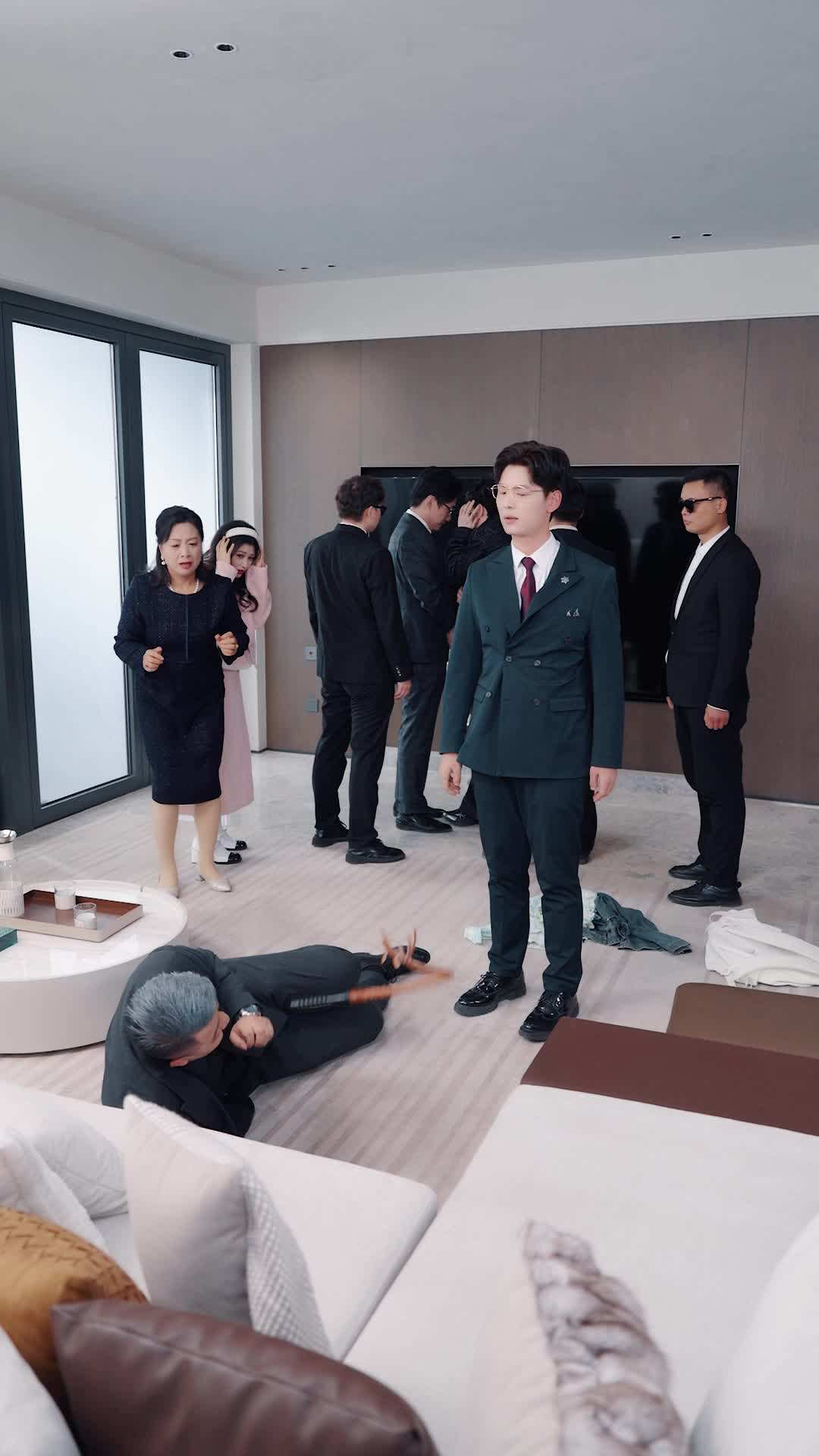 Episode 7 of Fake Heiress Stole My Family? I have Mr. CEO!