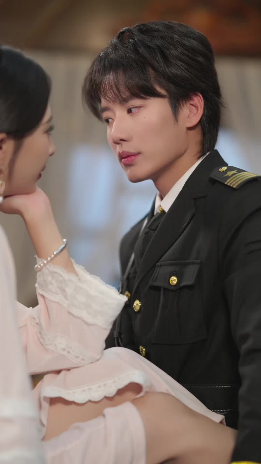 Episode 18 of For Her, He Never Moved On