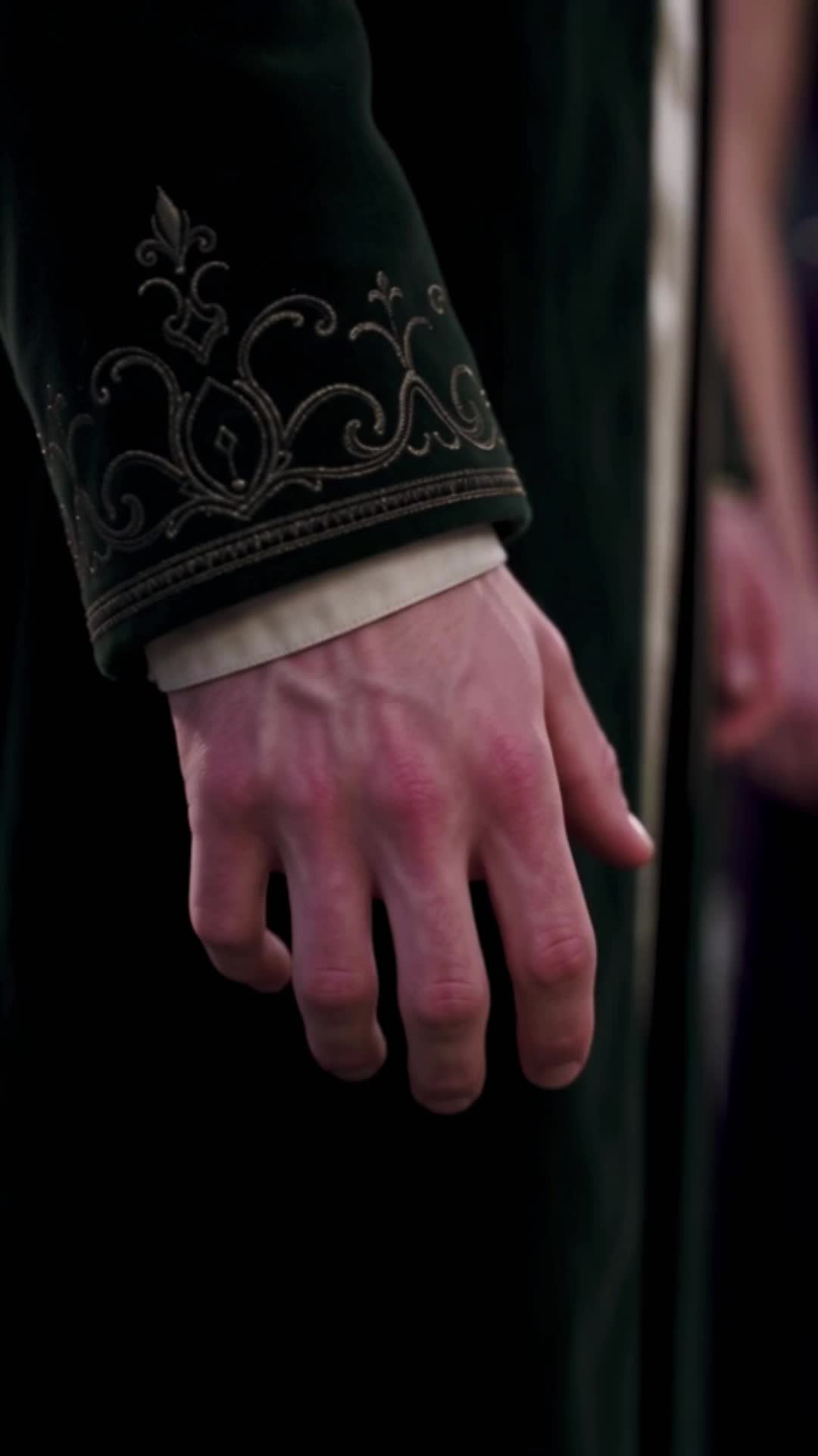 Episode 21 of From Puppet Bride to Alpha Queen