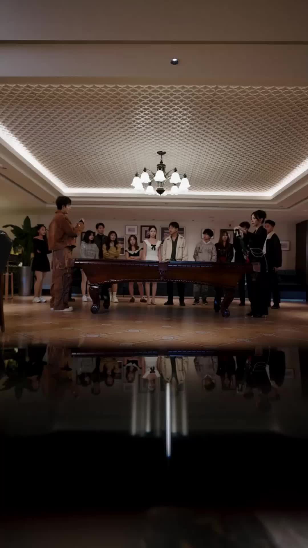 Episode 6 of General's Husband, Playboy's Cage