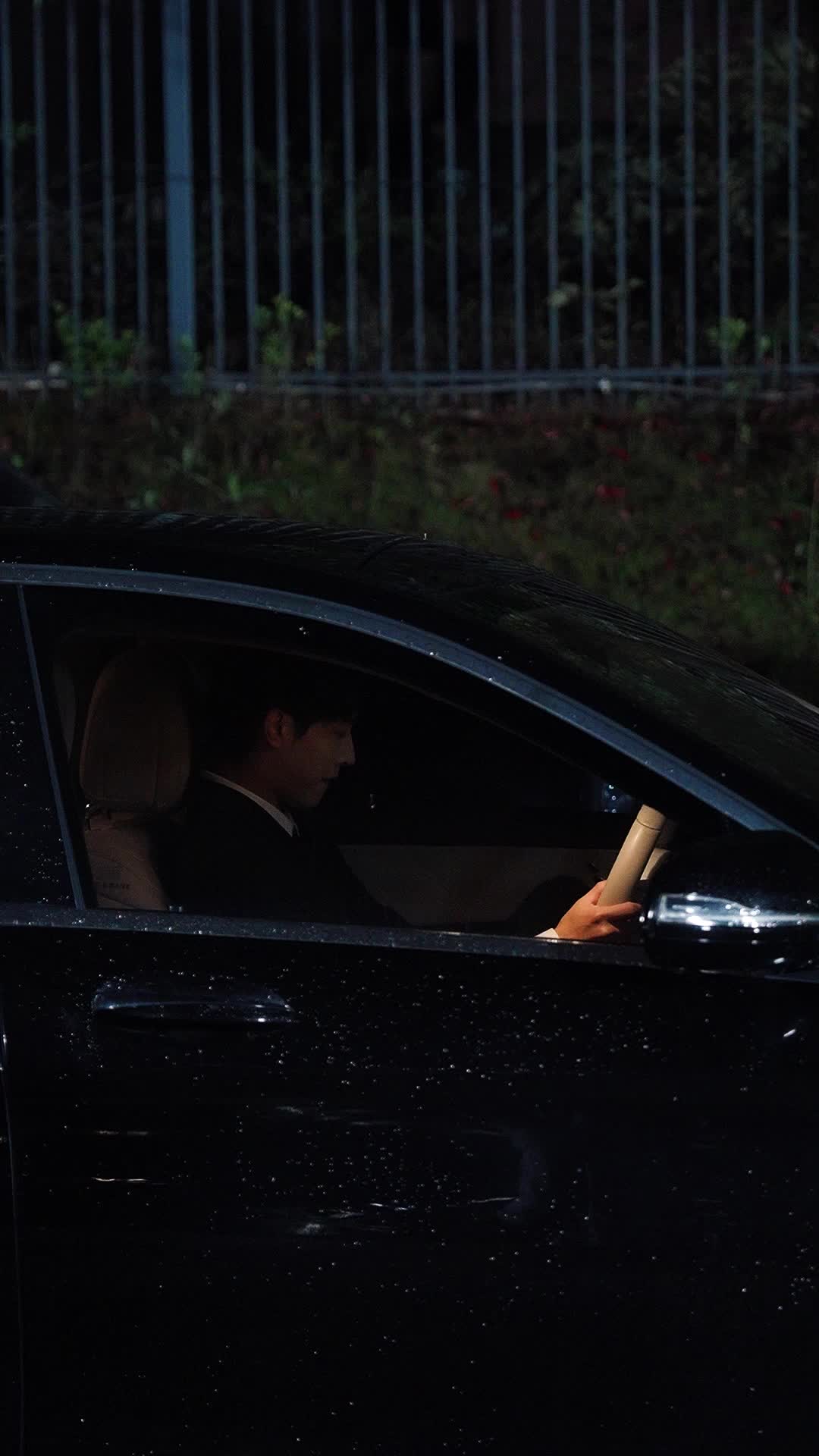 Episodio 12 de Guardaespaldas joven, señorita invencible