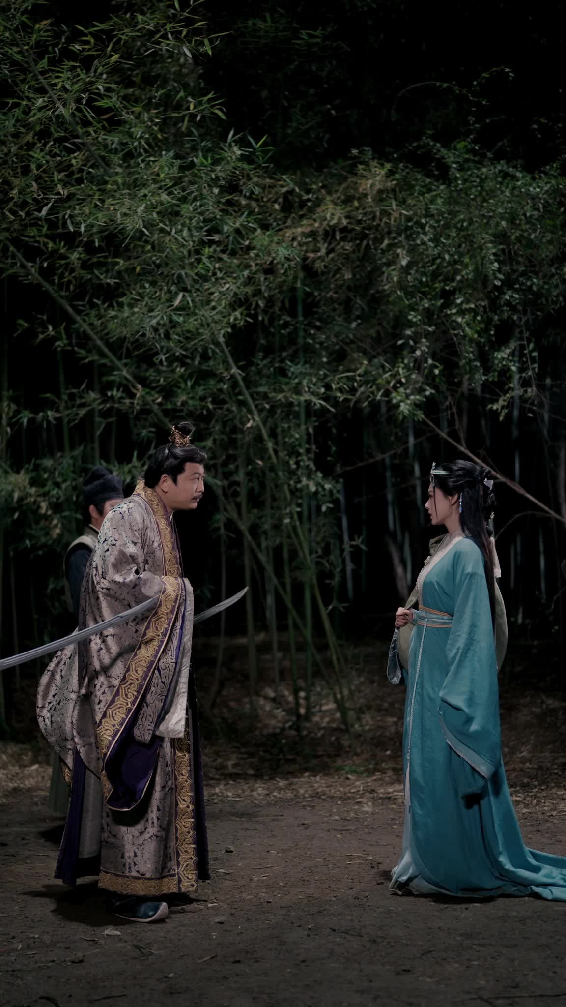 Episode 13 of Her Son Makes Her a Royal Lady