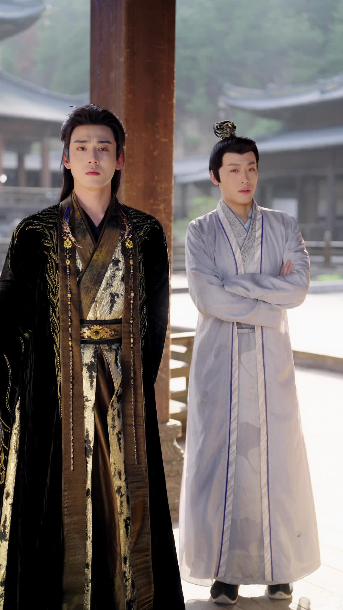 Episode 36 of Her Son Makes Her a Royal Lady