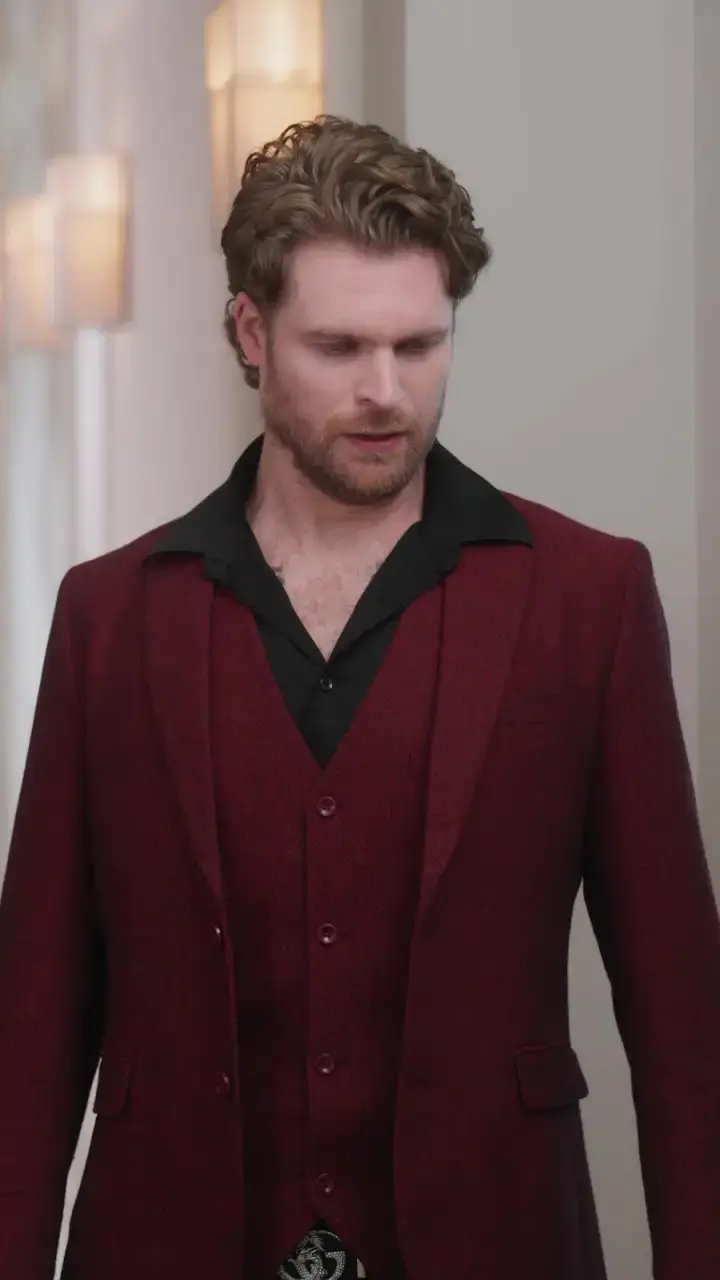Episode 8 of Honey-Trapped My Fiancé's Billionaire Rival