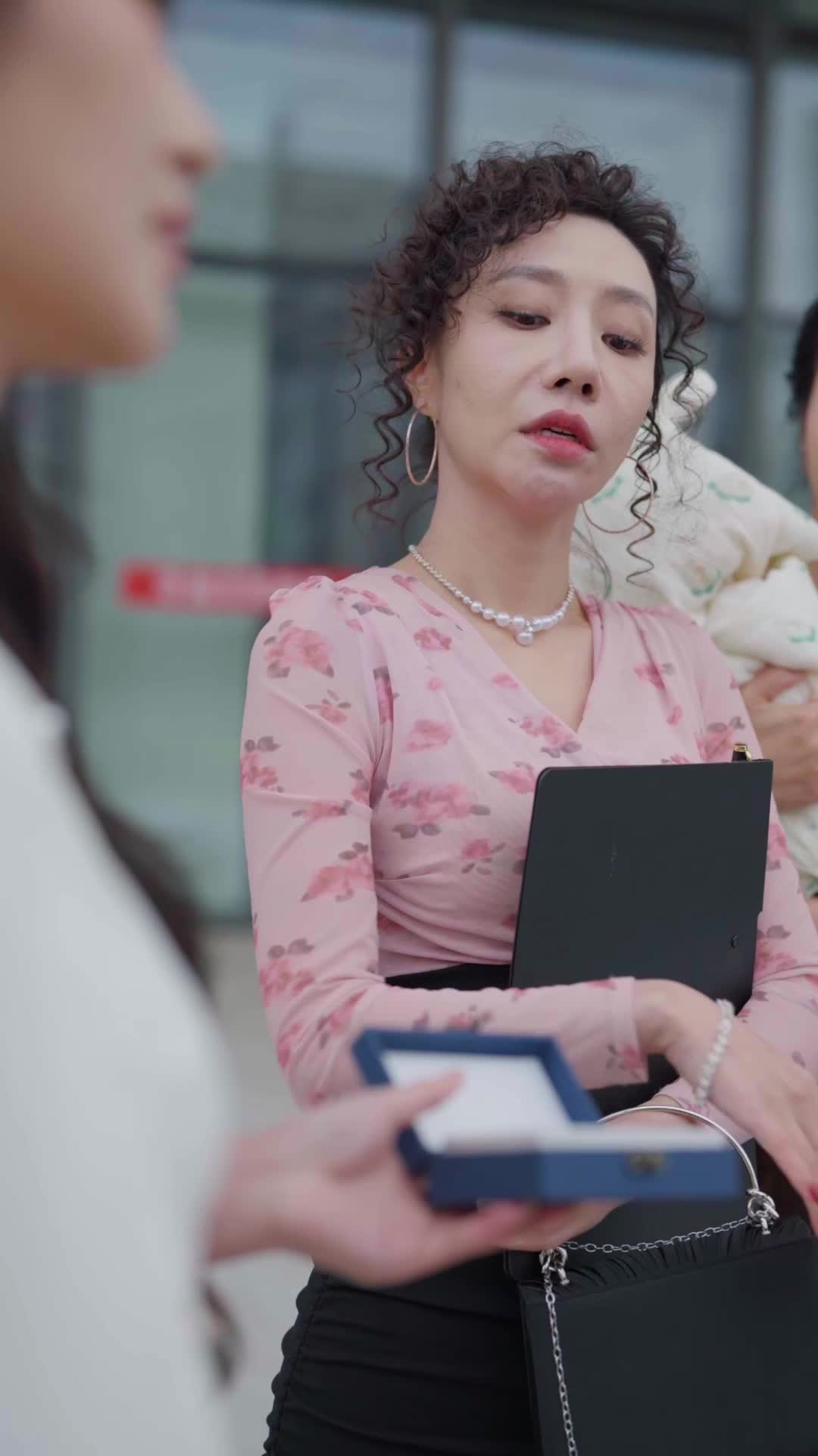 Episode 37 of Humiliated at My Wedding