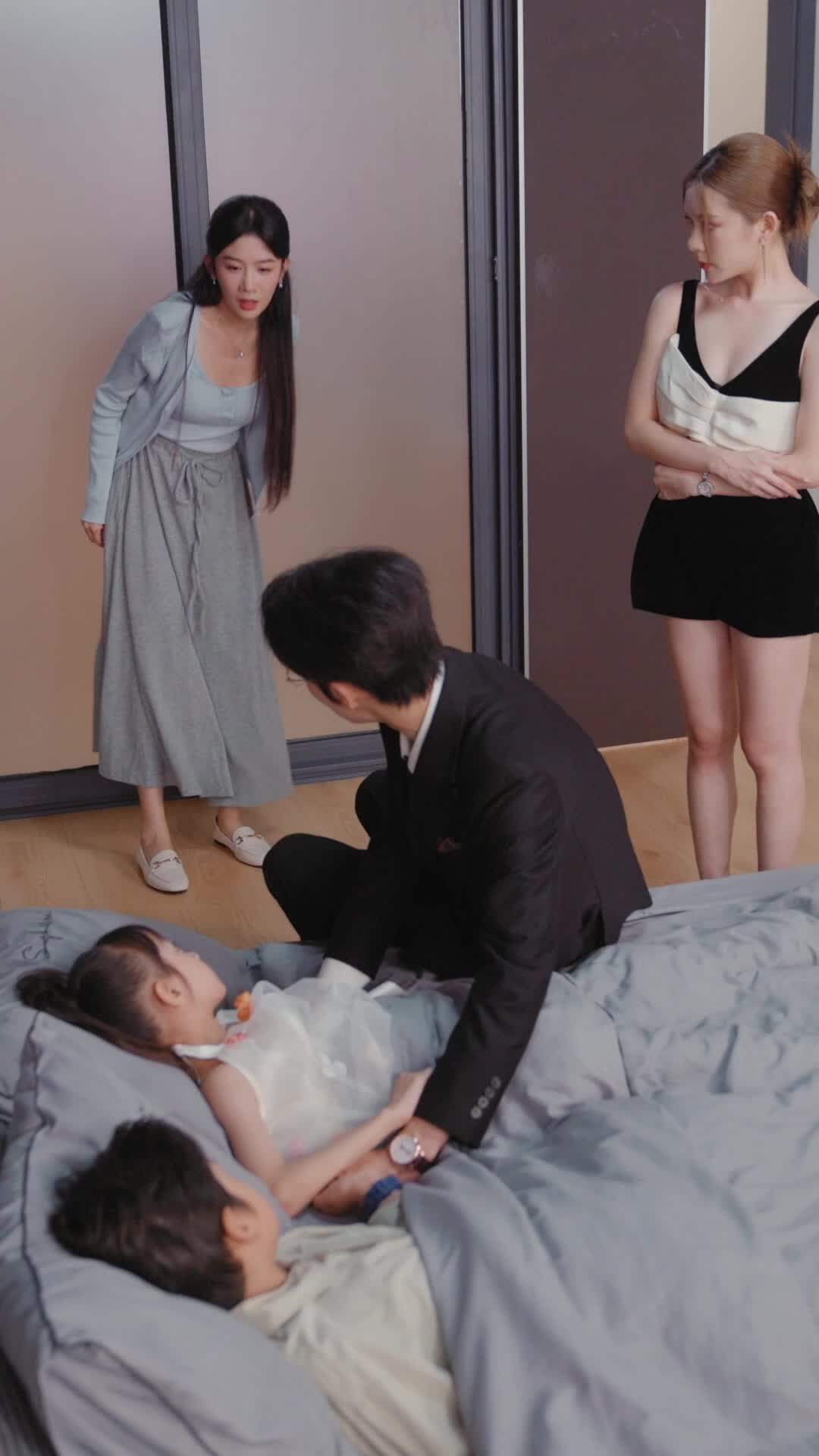 Episode 8 of Husband and Kids Chose Her Over Me