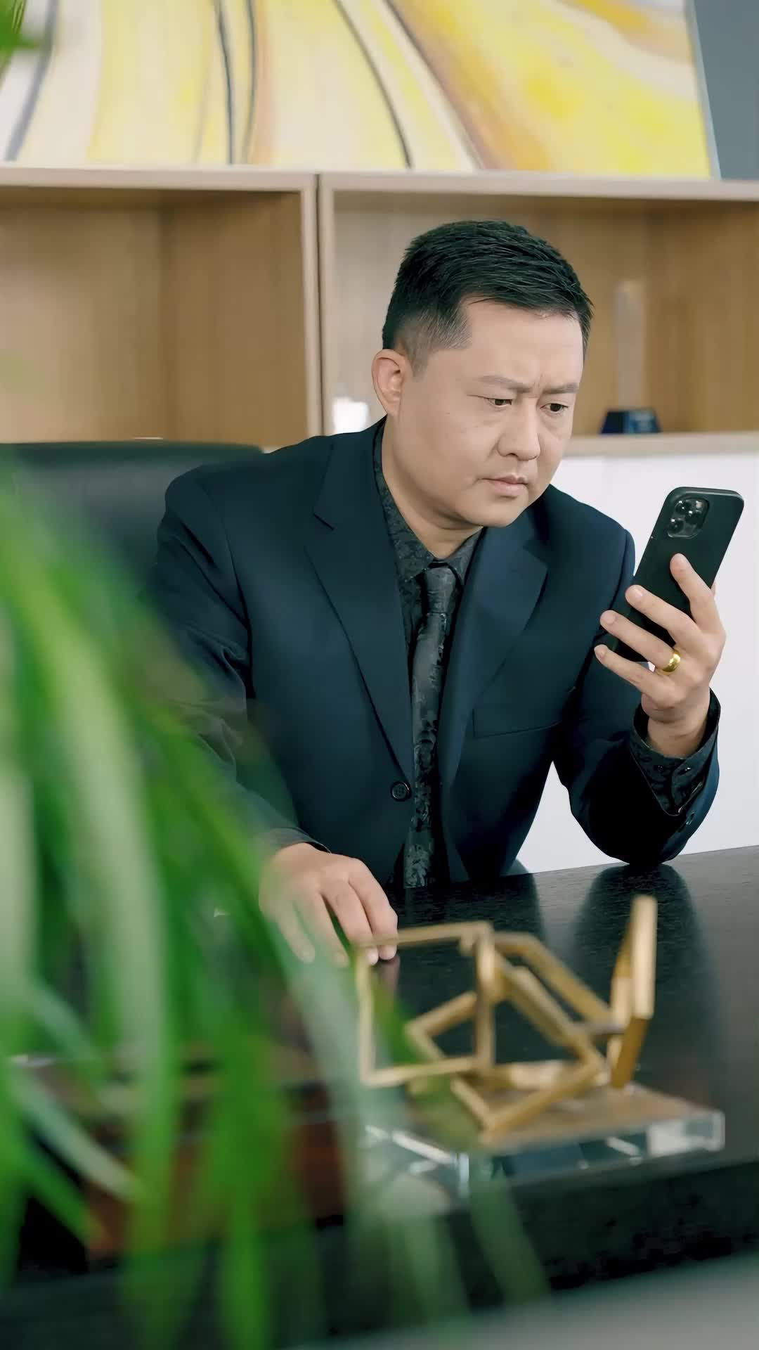 Episode 55 of I Am Invincible, So What